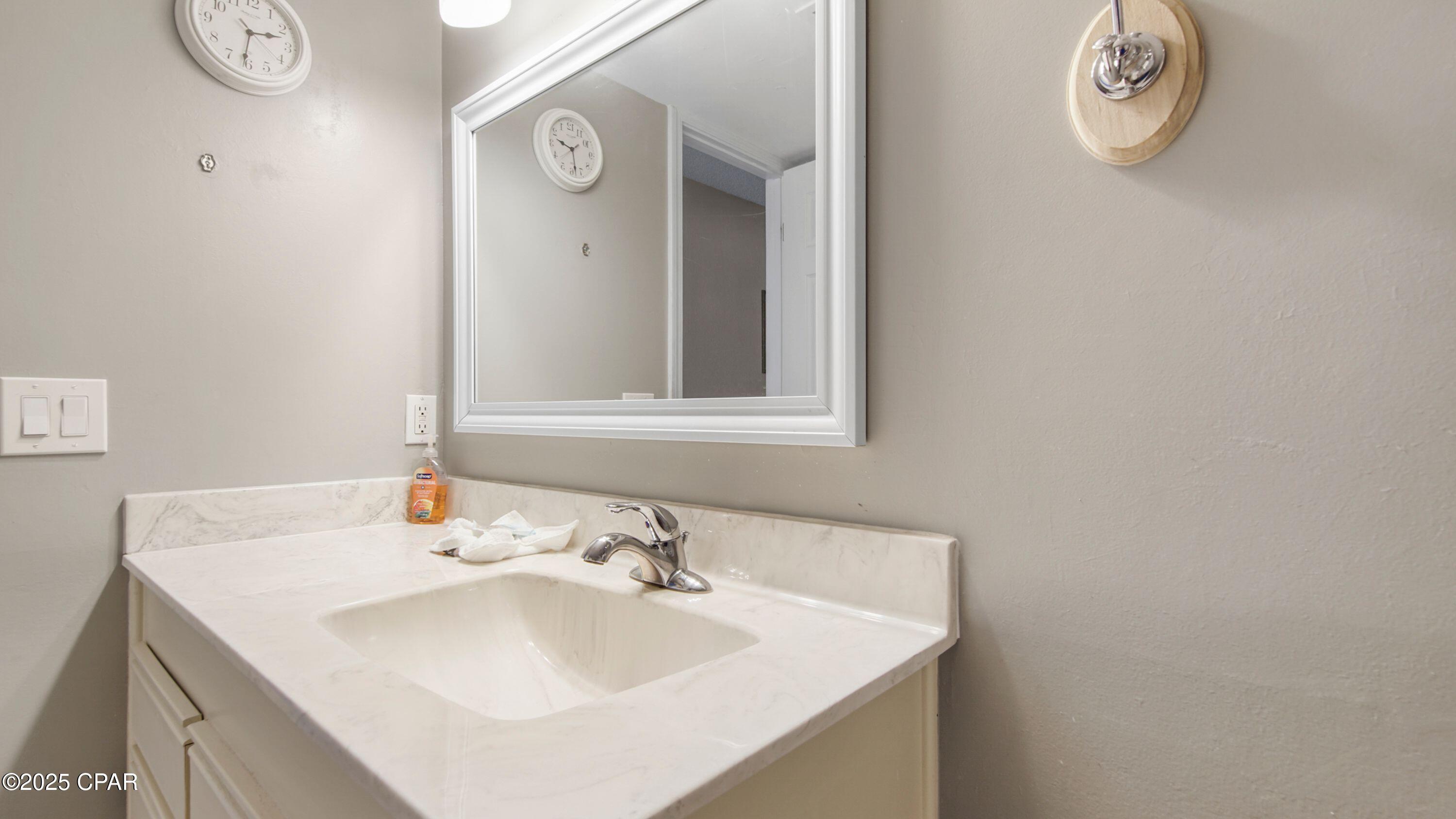 Image 15 For 8610 Surf Drive 205b