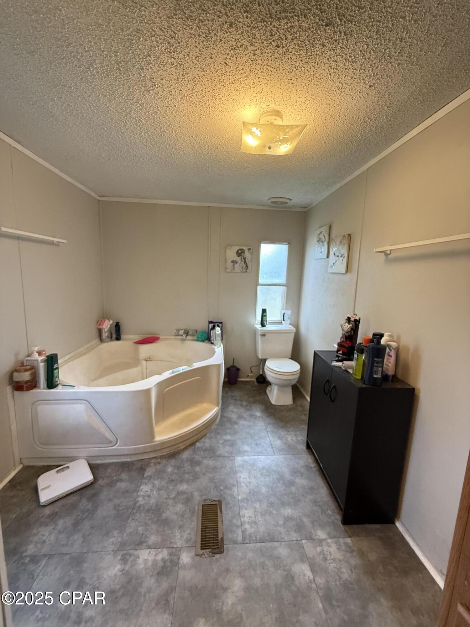 2493 4th Avenue, Alford, Florida image 11