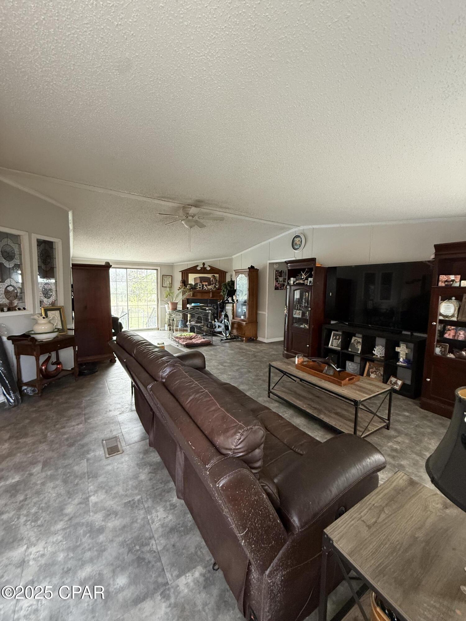 2493 4th Avenue, Alford, Florida image 3