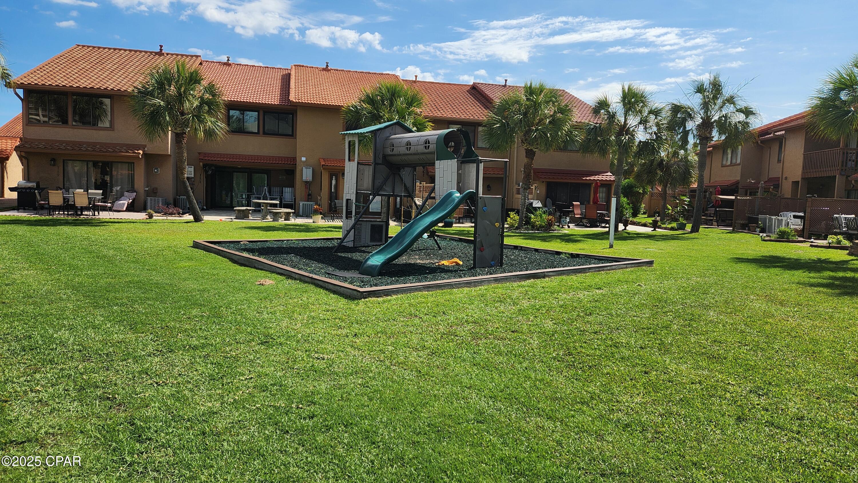 Image 40 For 209 Grande Island Boulevard