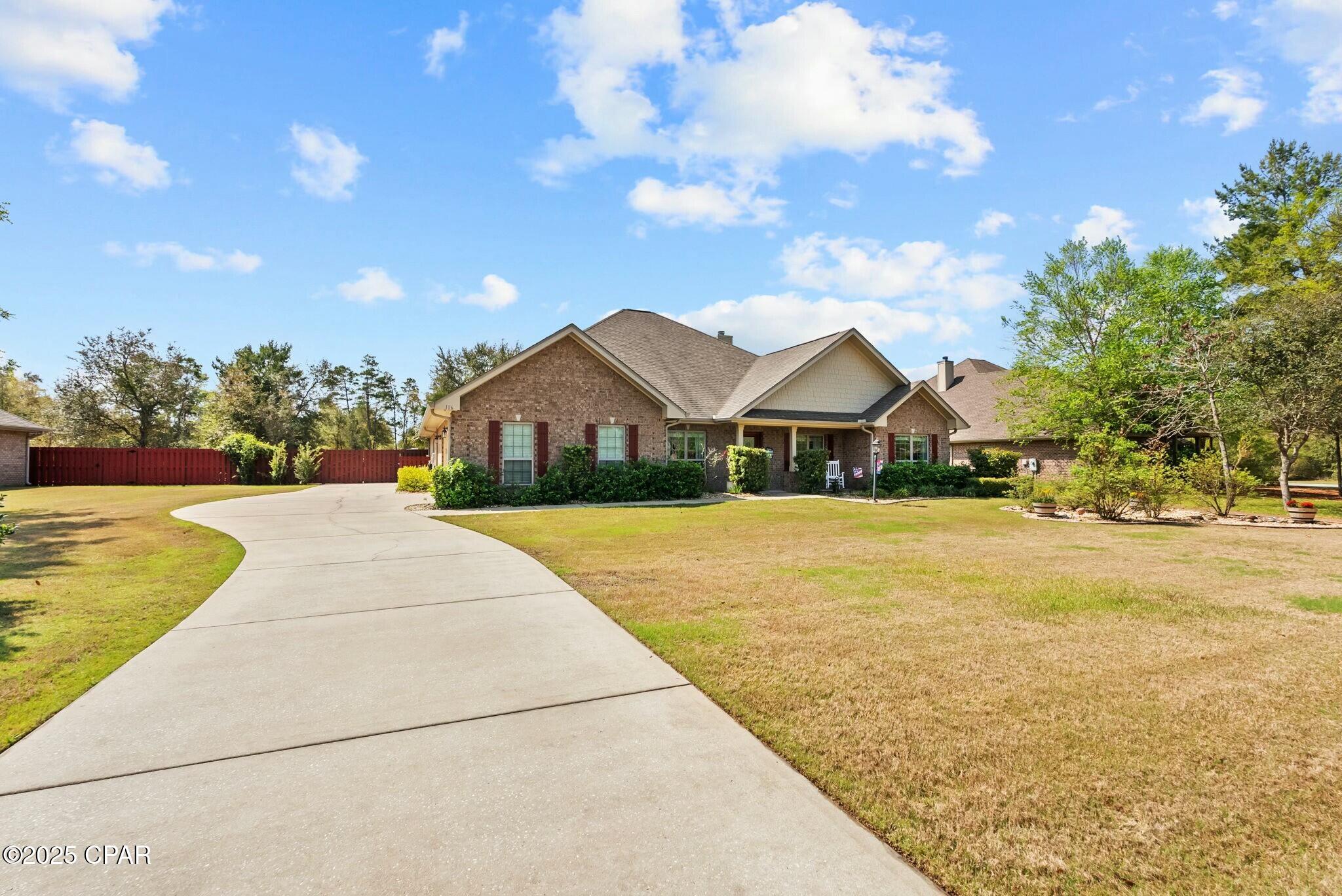Image 3 For 116 Lake Merial Boulevard