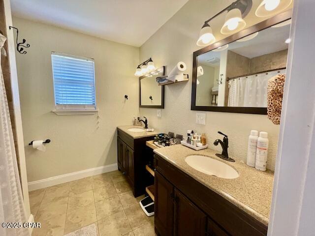 2799 W Laurel Drive, Alford, Florida image 11