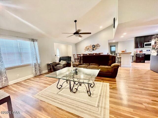 2799 W Laurel Drive, Alford, Florida image 5