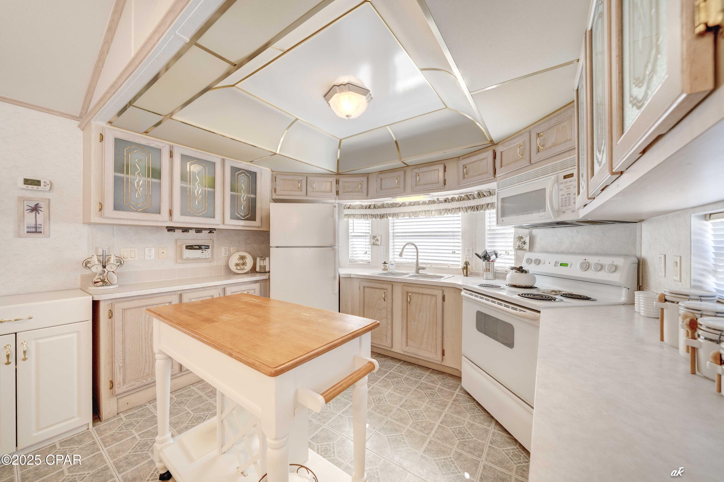 1219 Thomas Drive #105, Panama City Beach, Florida image 12