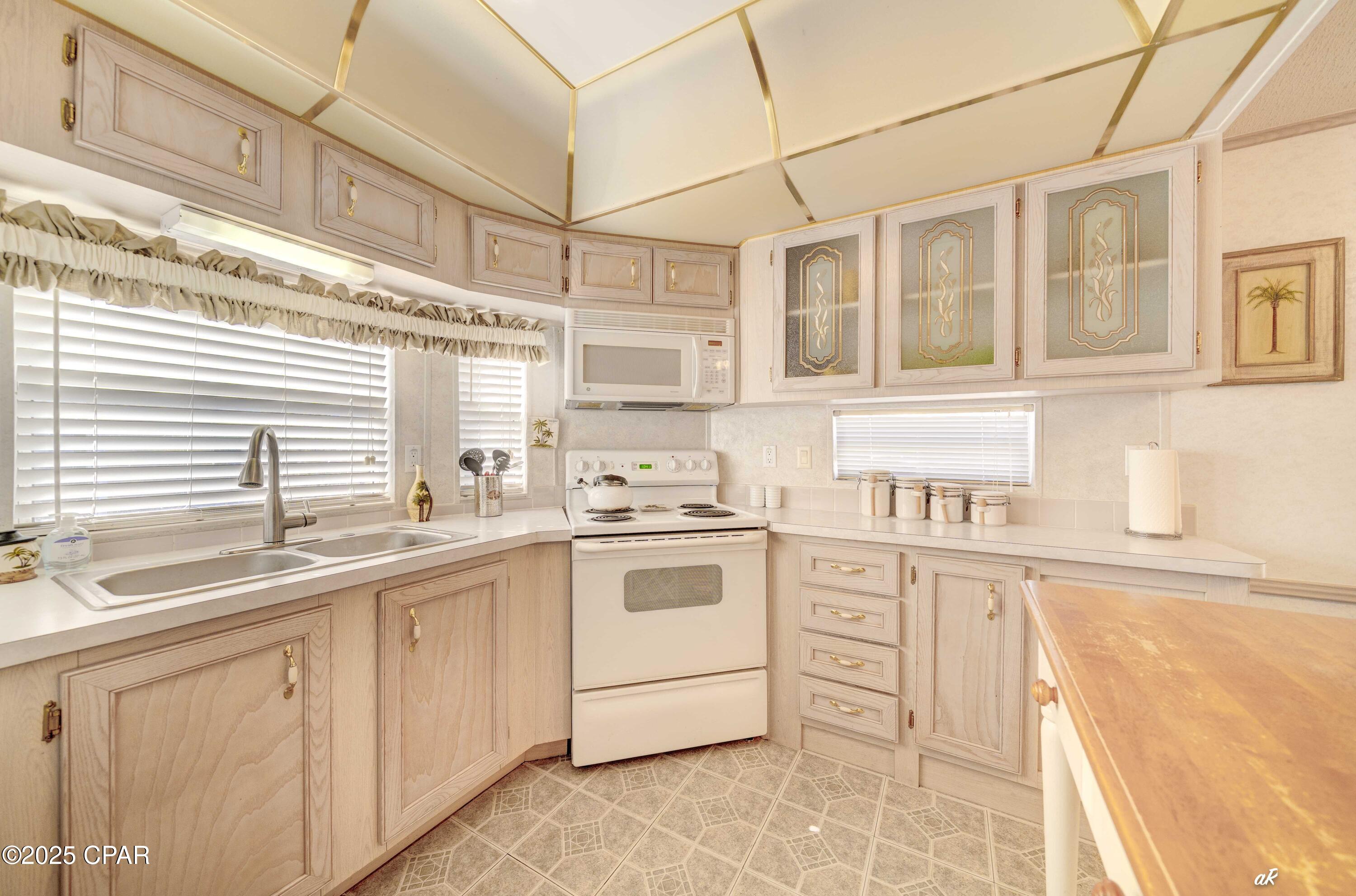 1219 Thomas Drive #105, Panama City Beach, Florida image 13