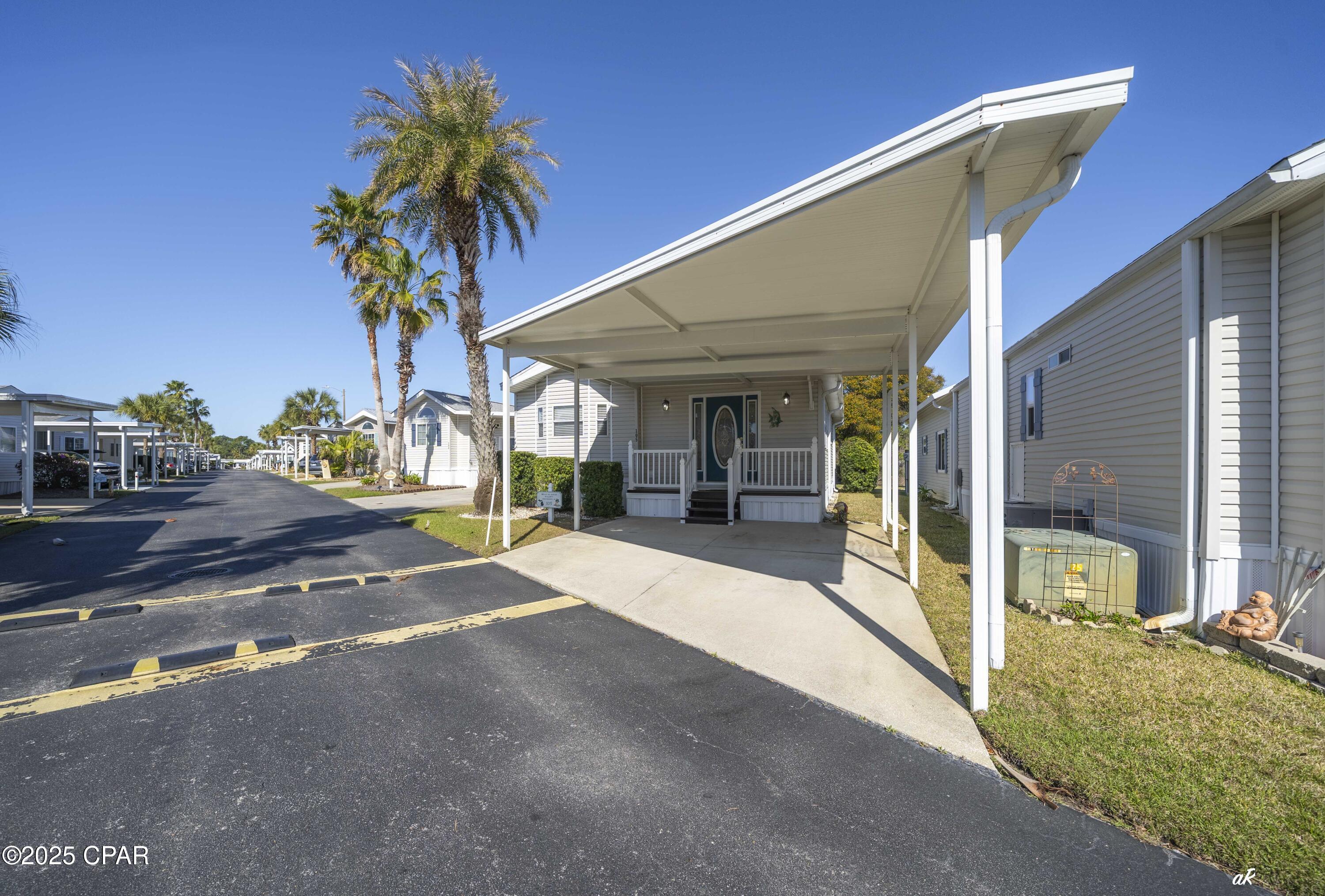 Image 2 For 1219 Thomas Drive 105