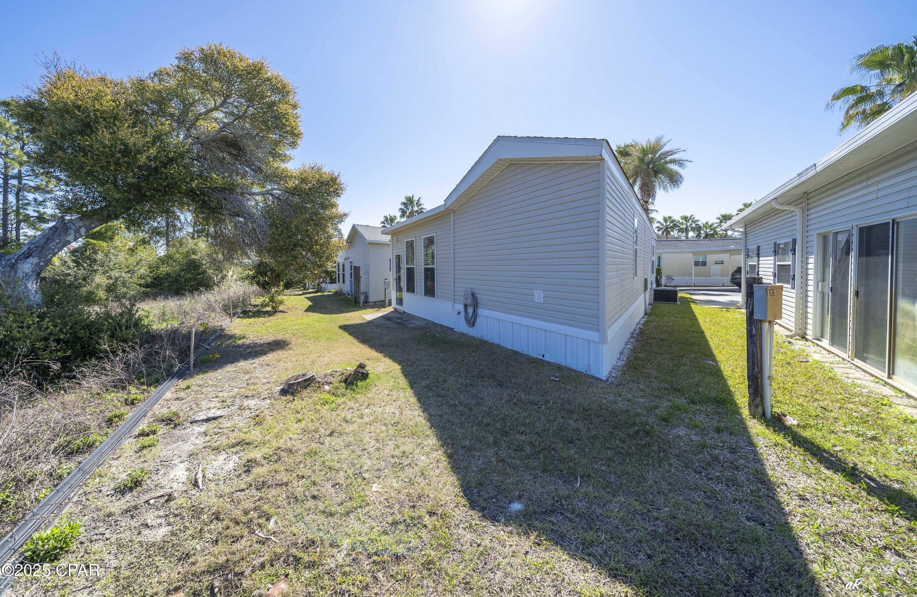 Image 26 For 1219 Thomas Drive 105