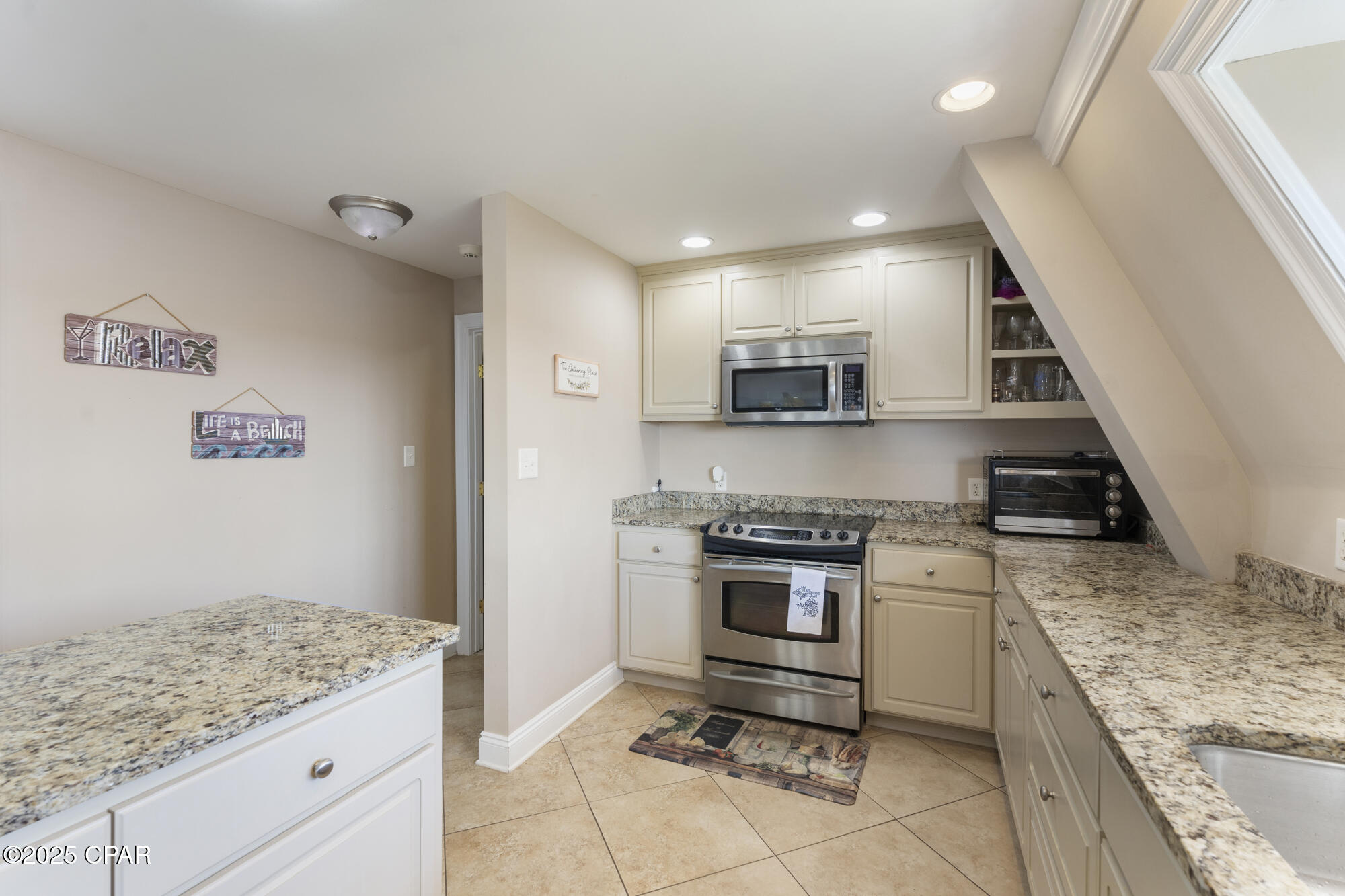 Image 18 For 1039 Bay Circle
