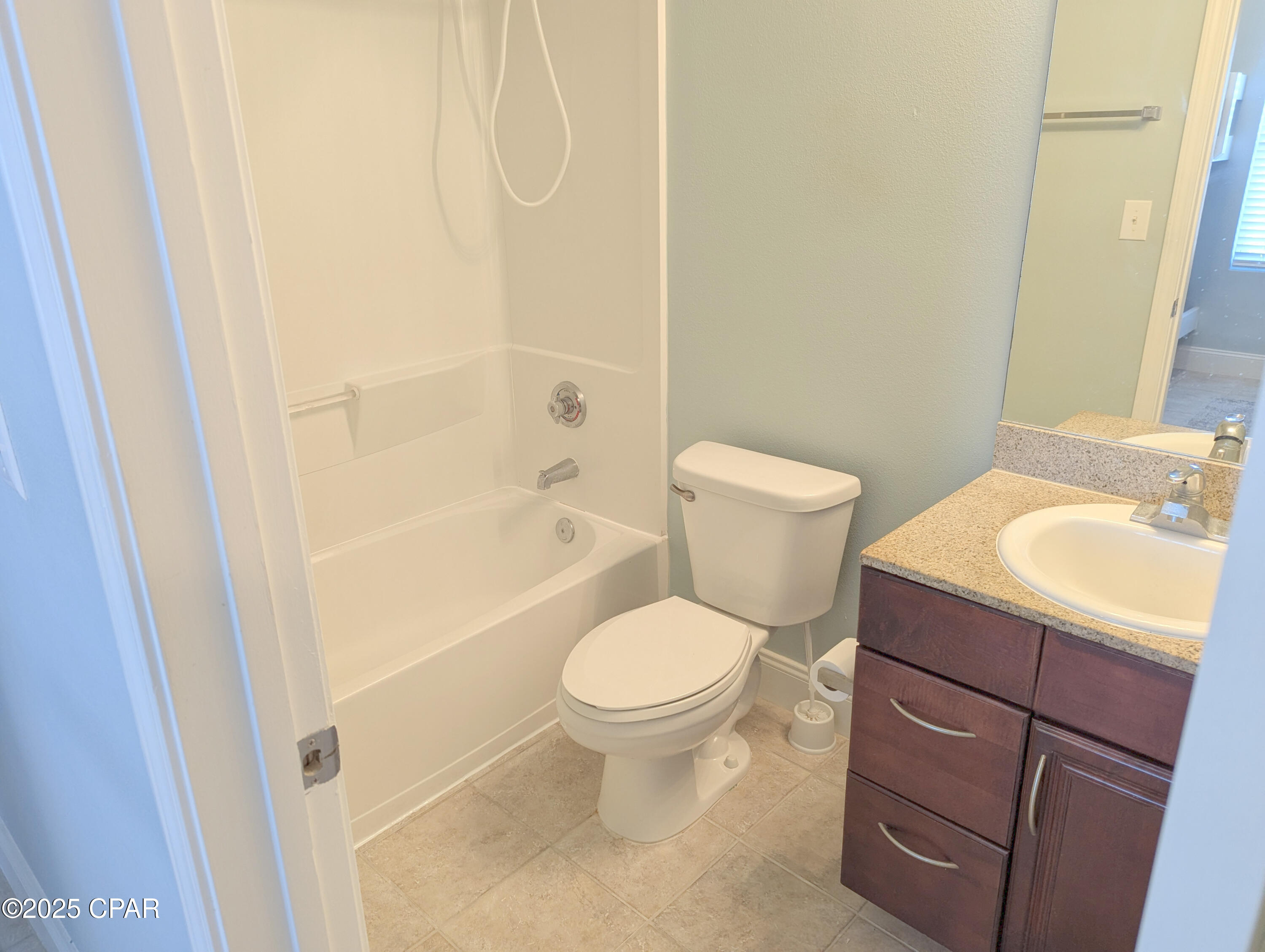 Listing photo id 20 for 9860 Thomas Drive 1511