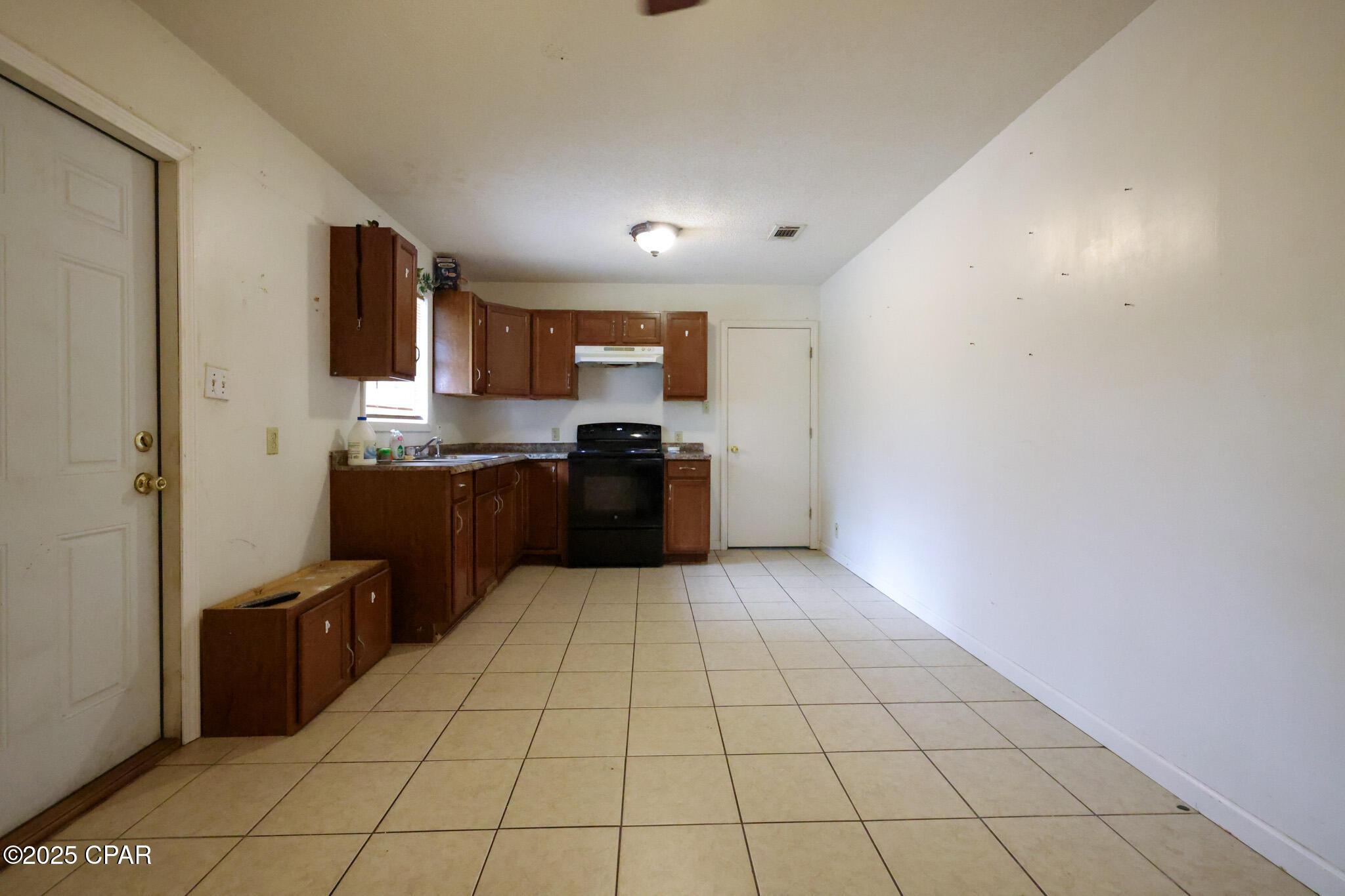 891 8th Street, Graceville, Florida image 6