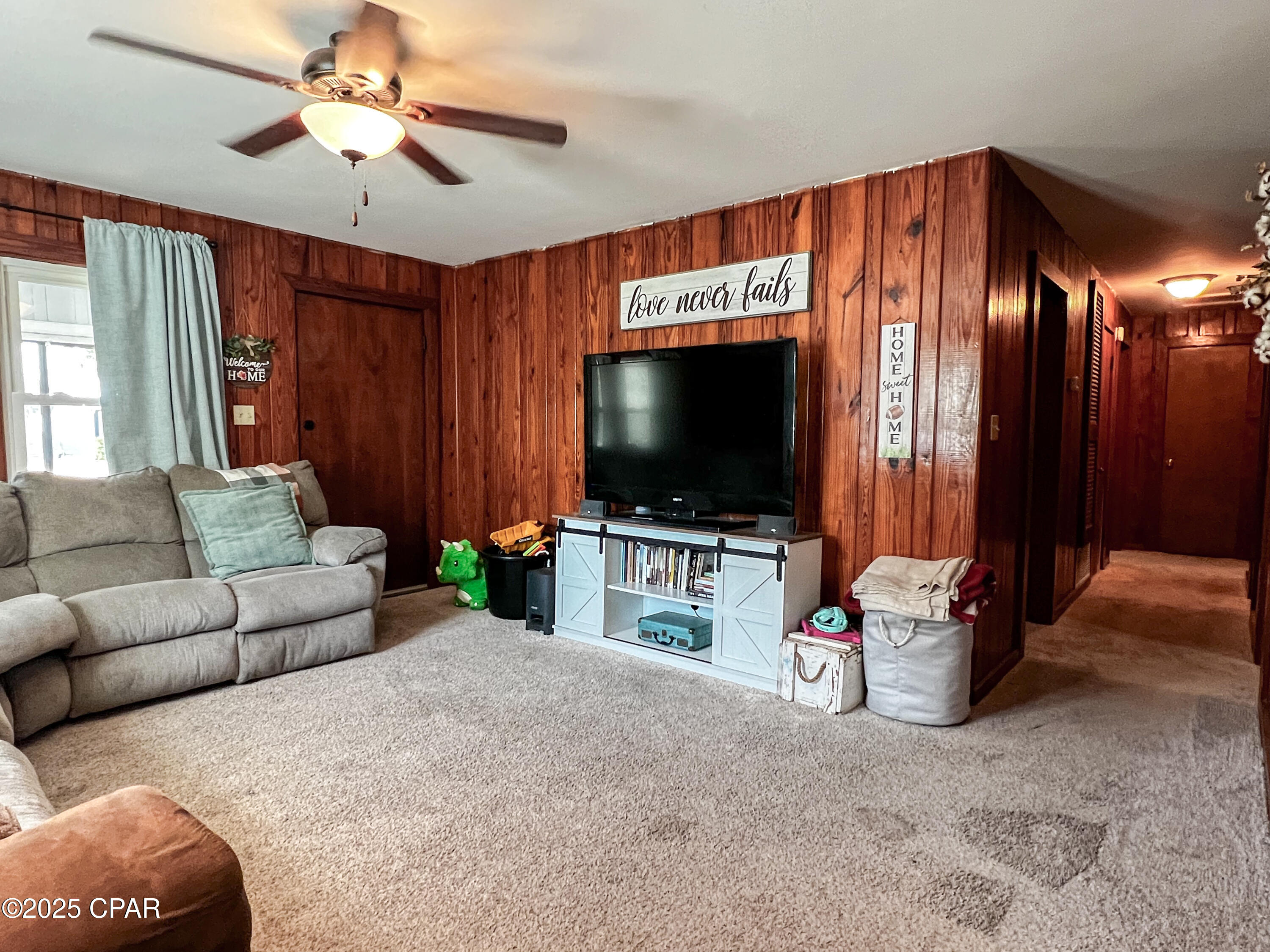 125 Hunter Circle, Port St. Joe, Florida image 3