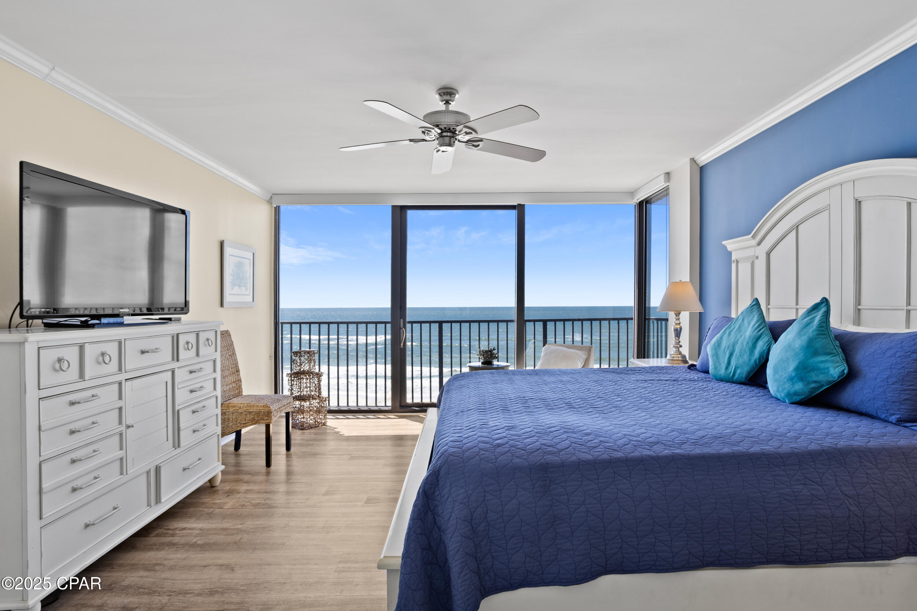 Image 14 For 17351 Front Beach Road W504
