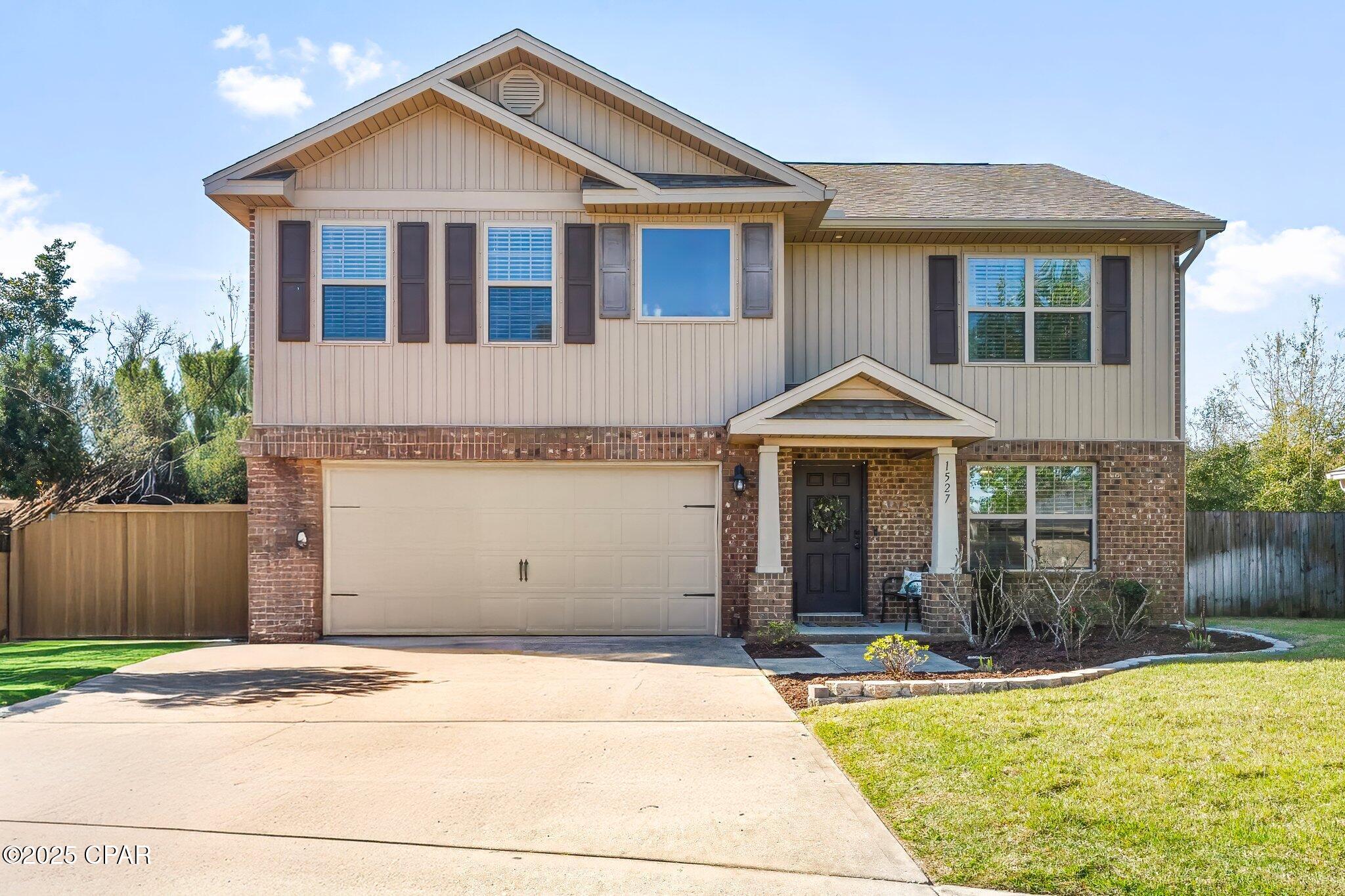Image 1 For 1527 Wateroak Drive