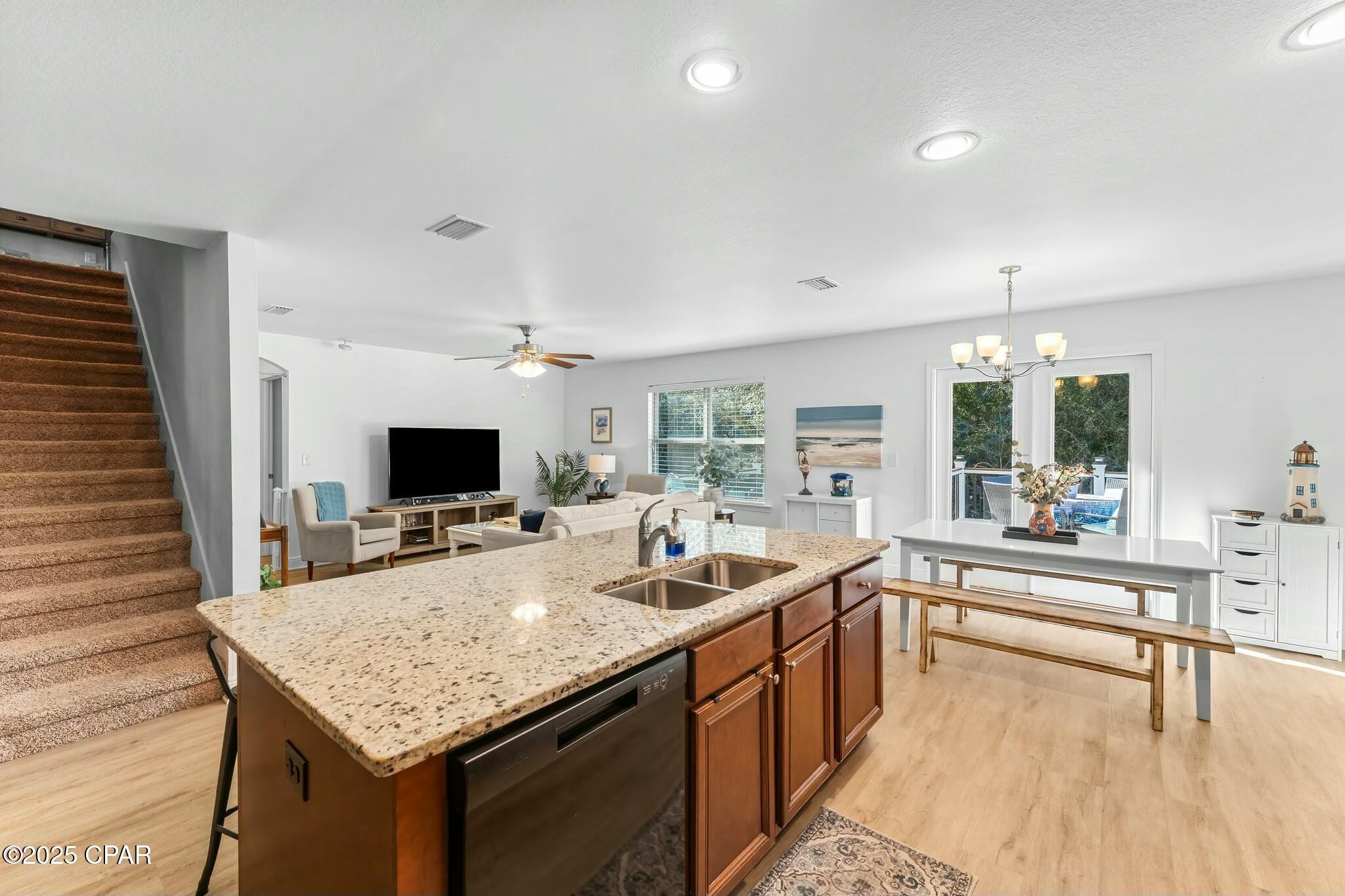 Image 14 For 1527 Wateroak Drive
