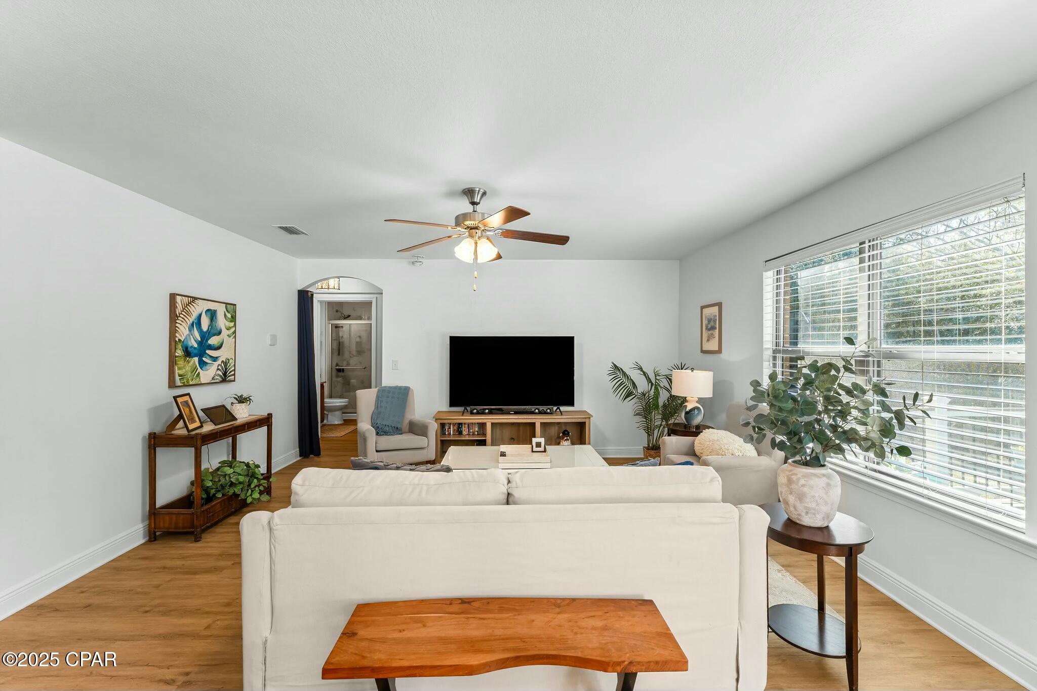 Image 16 For 1527 Wateroak Drive