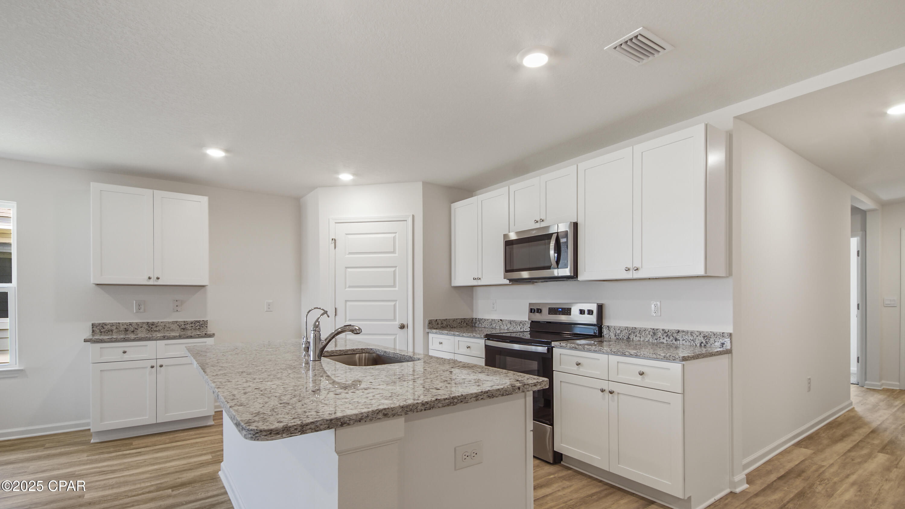 Image 4 For 3557 Westbrook Drive