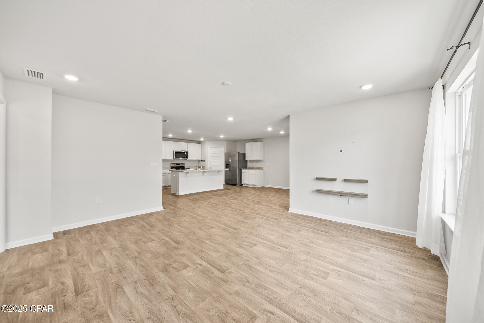 Image 11 For 4008 Pioneer Lane