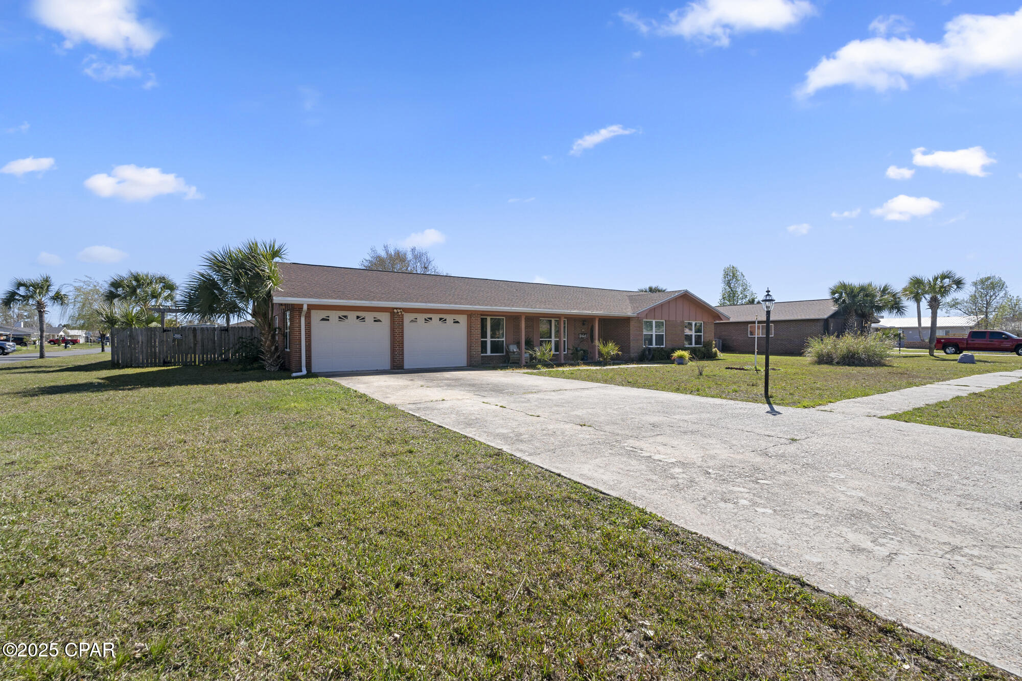 Image 3 For 301 Floyd Drive