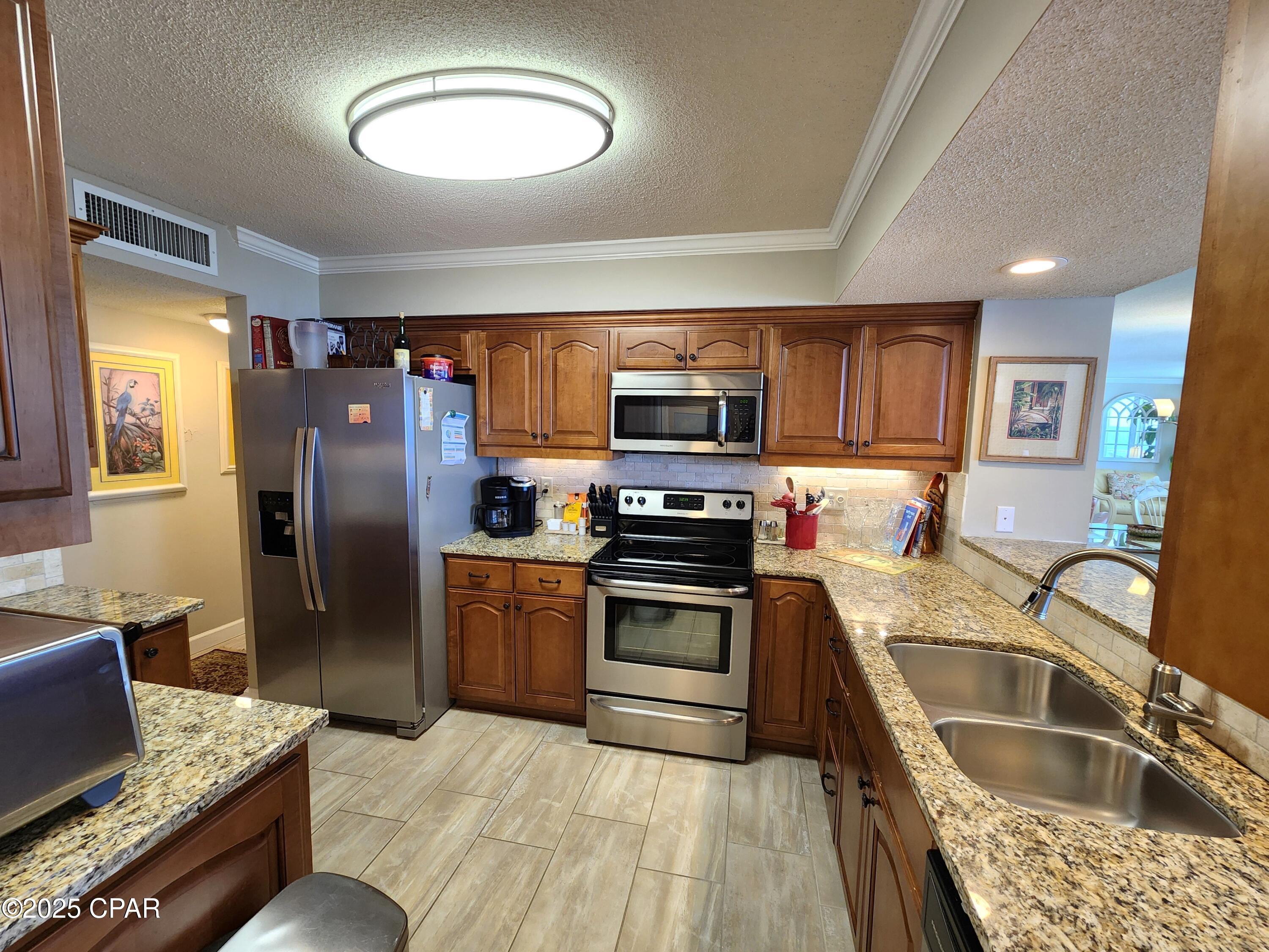 7205 Thomas Drive #E706, Panama City, Florida image 3
