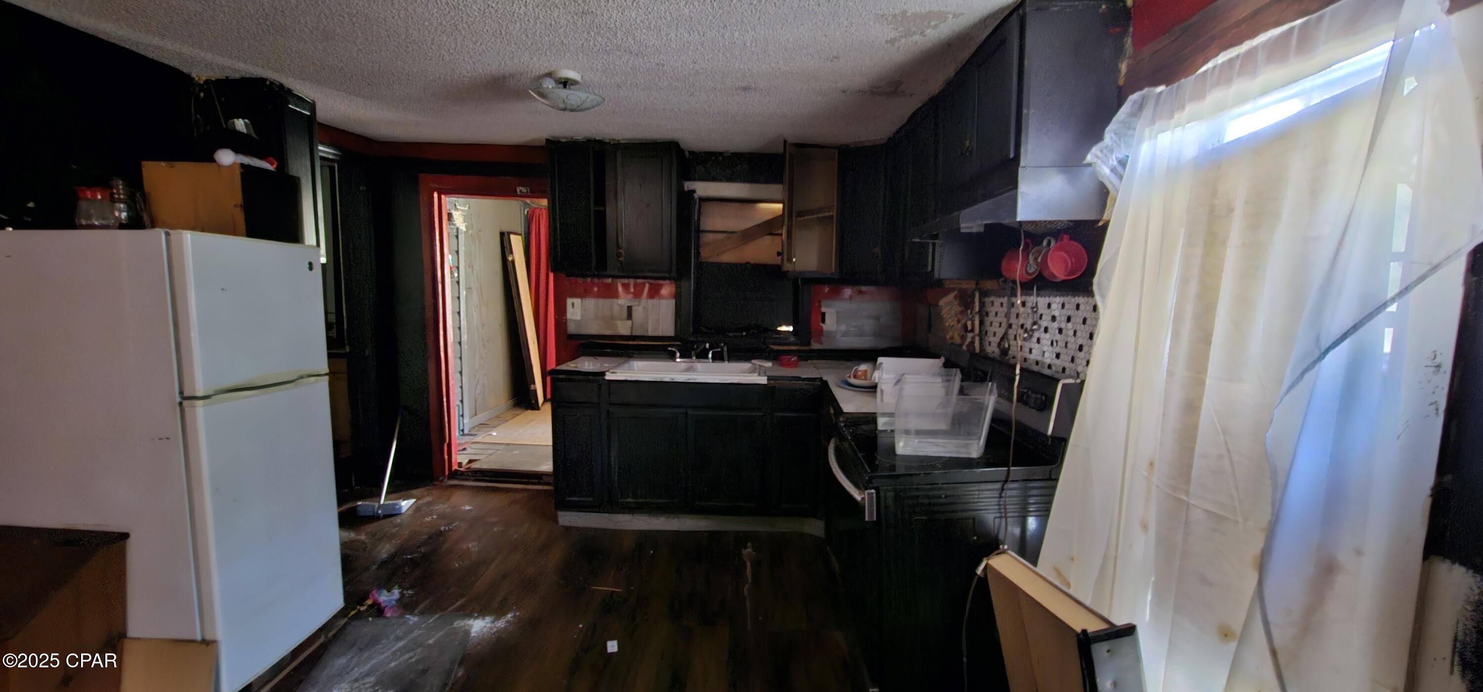 4561 Basswood Road, Greenwood, Florida image 5