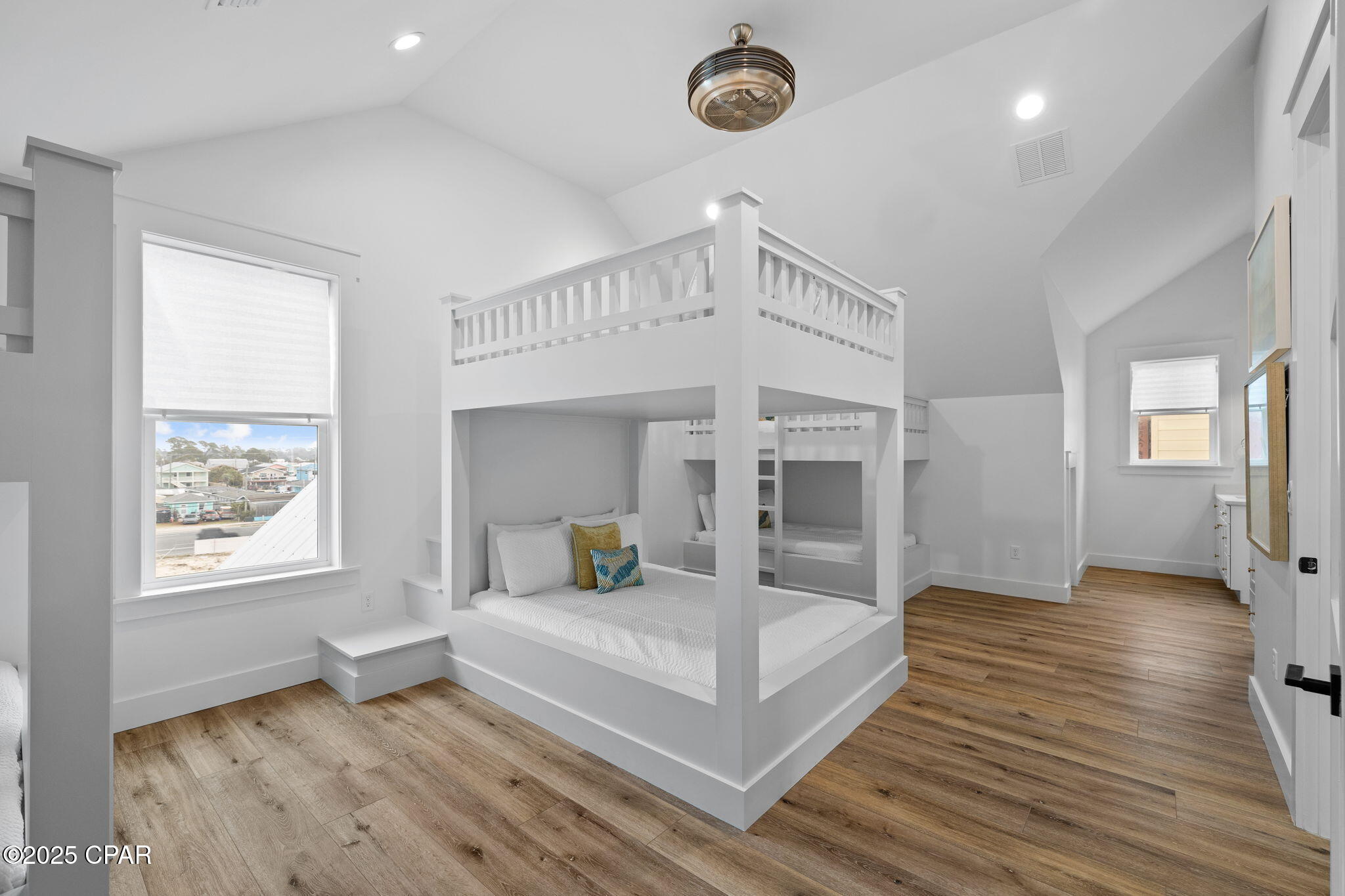 Image 72 For 5948 Gulf Drive