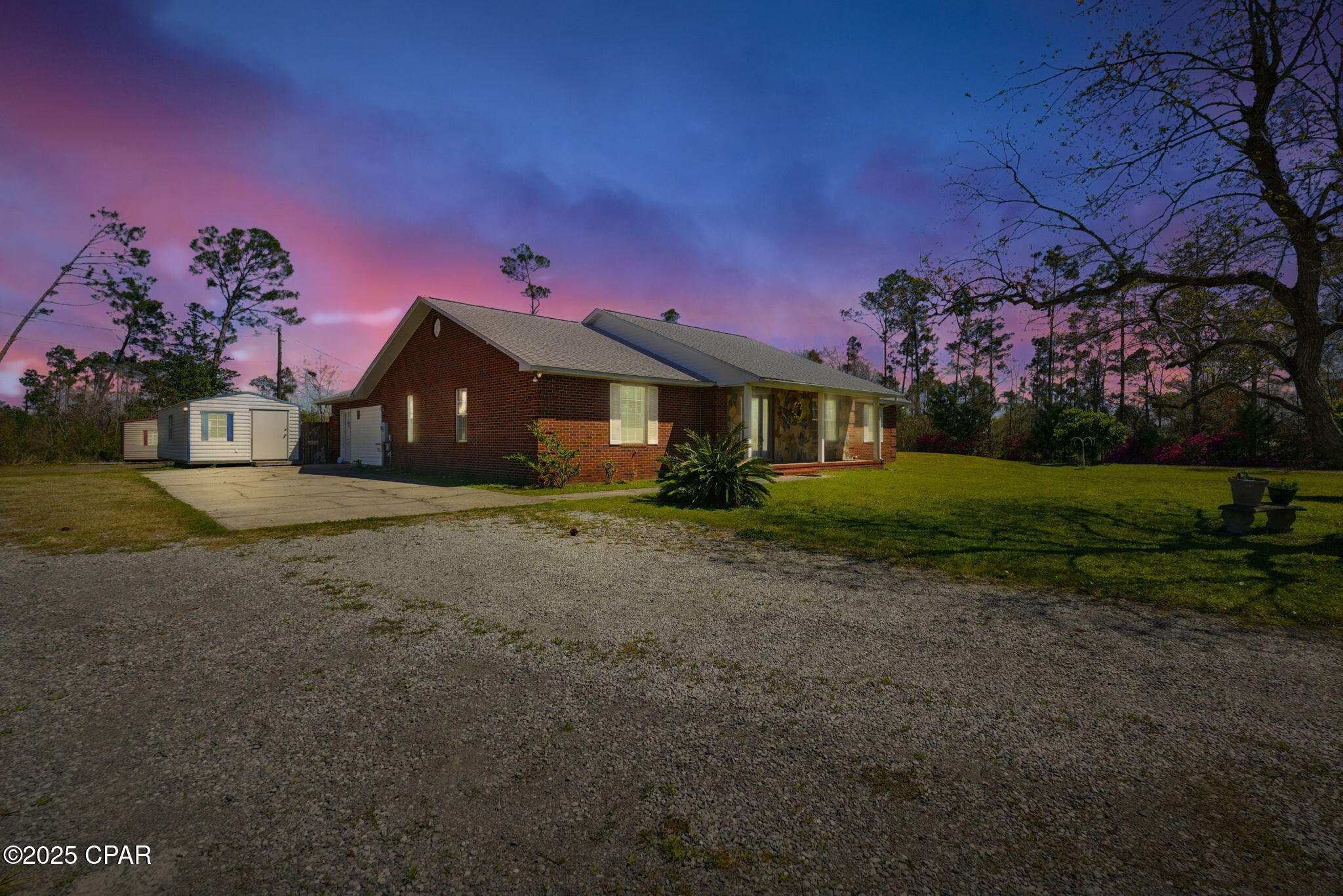 Image 2 For 8344 Kingswood Road