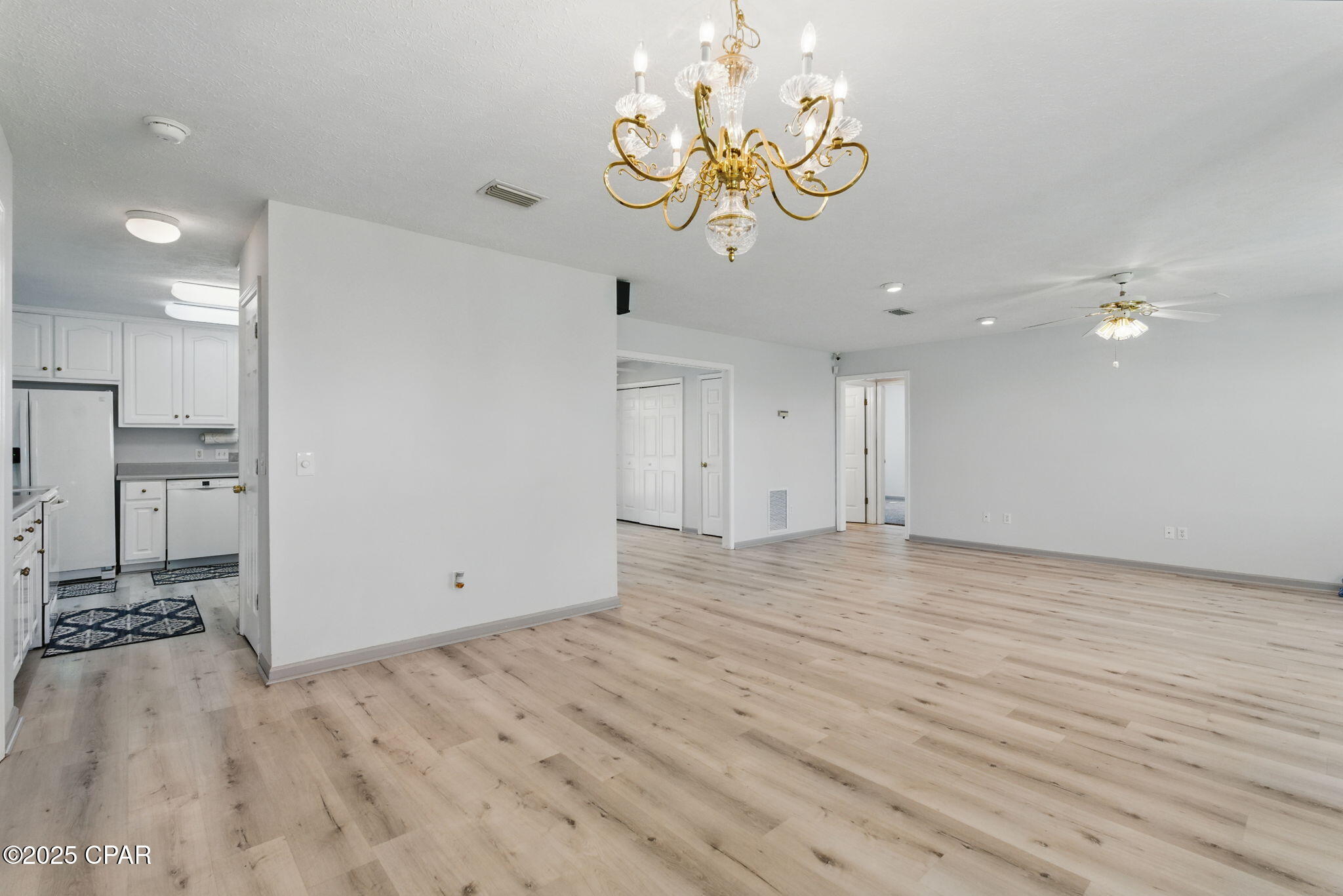 Image 33 For 8344 Kingswood Road