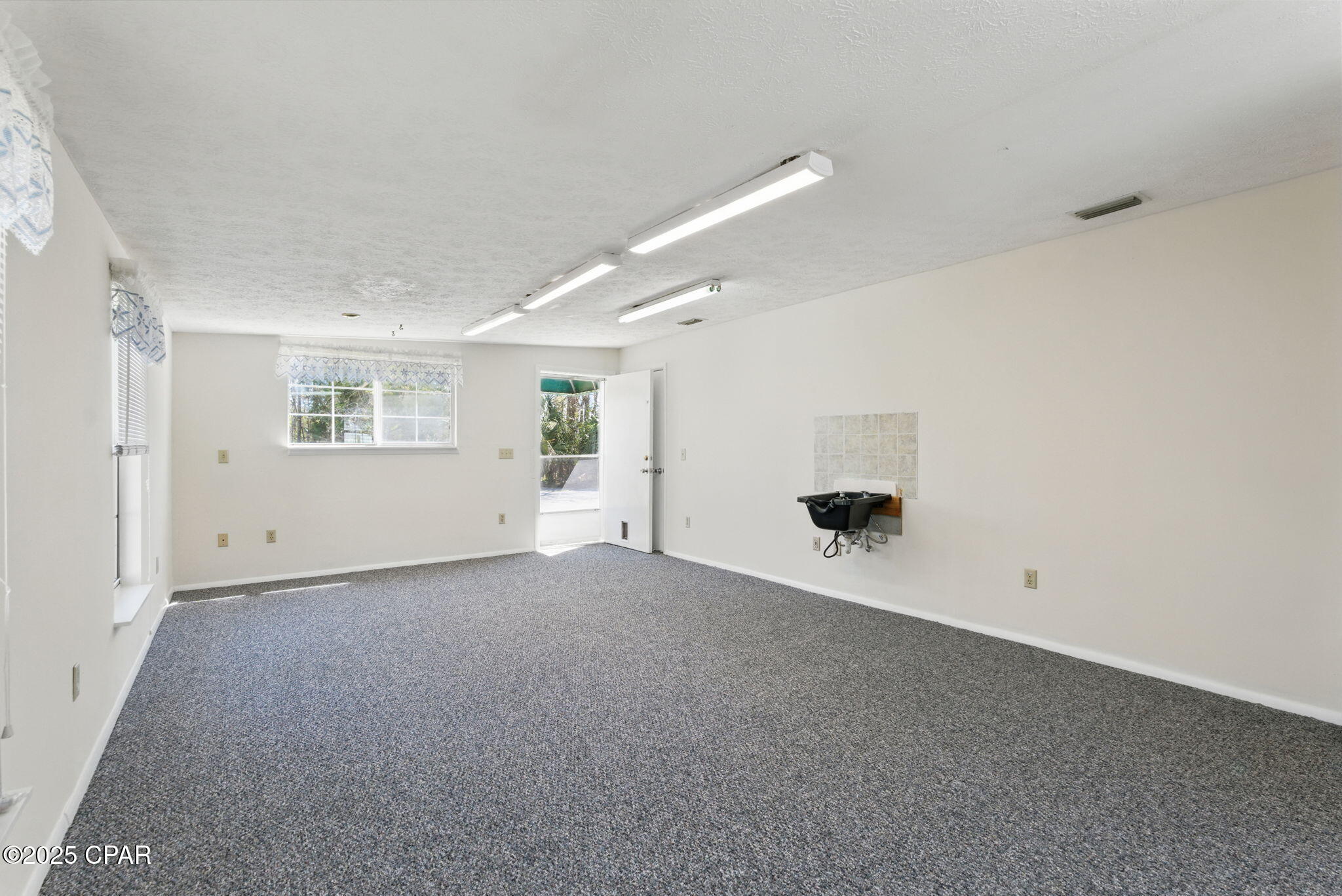 Image 69 For 8344 Kingswood Road