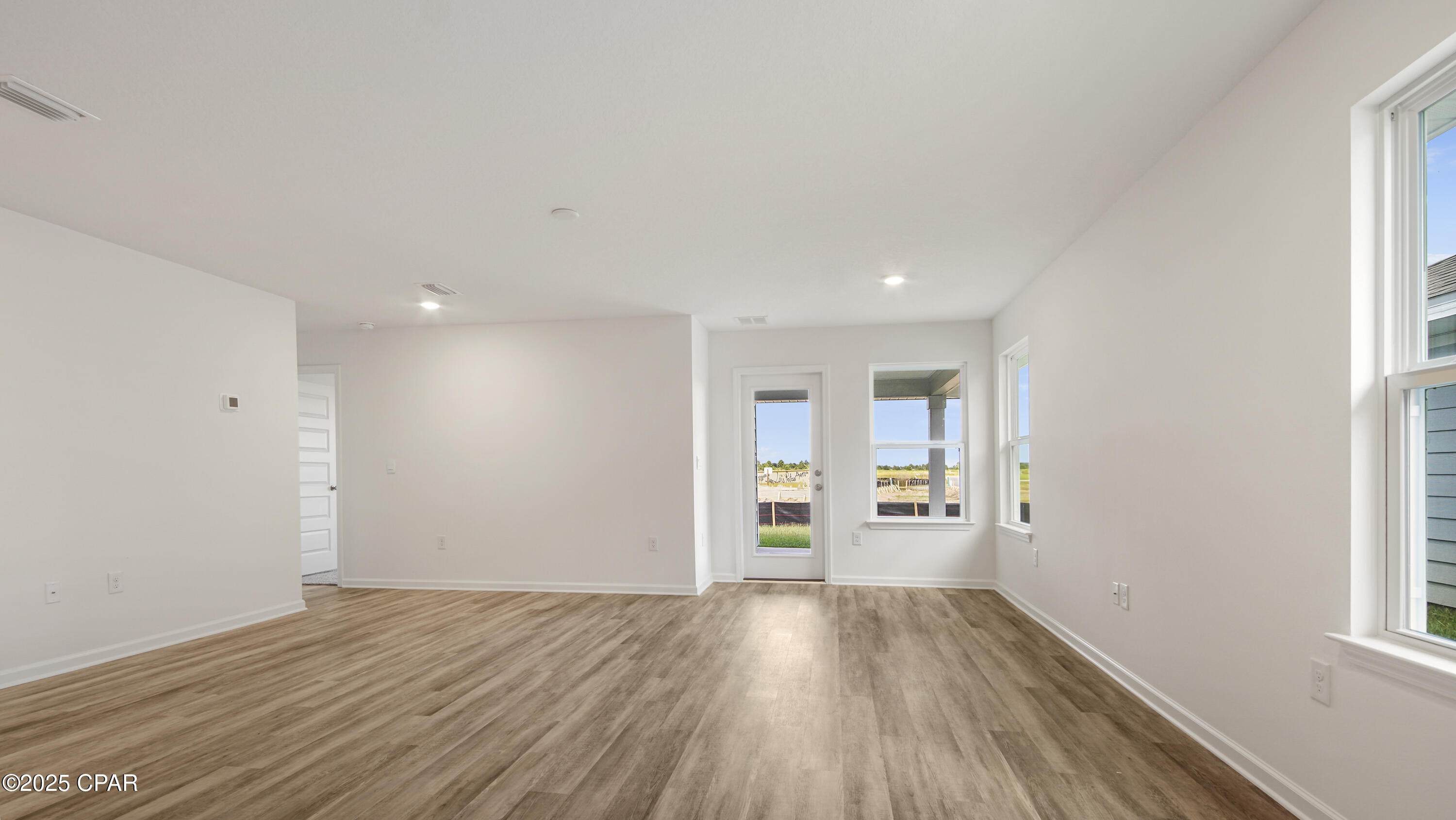 Image 9 For 3560 Villa Court