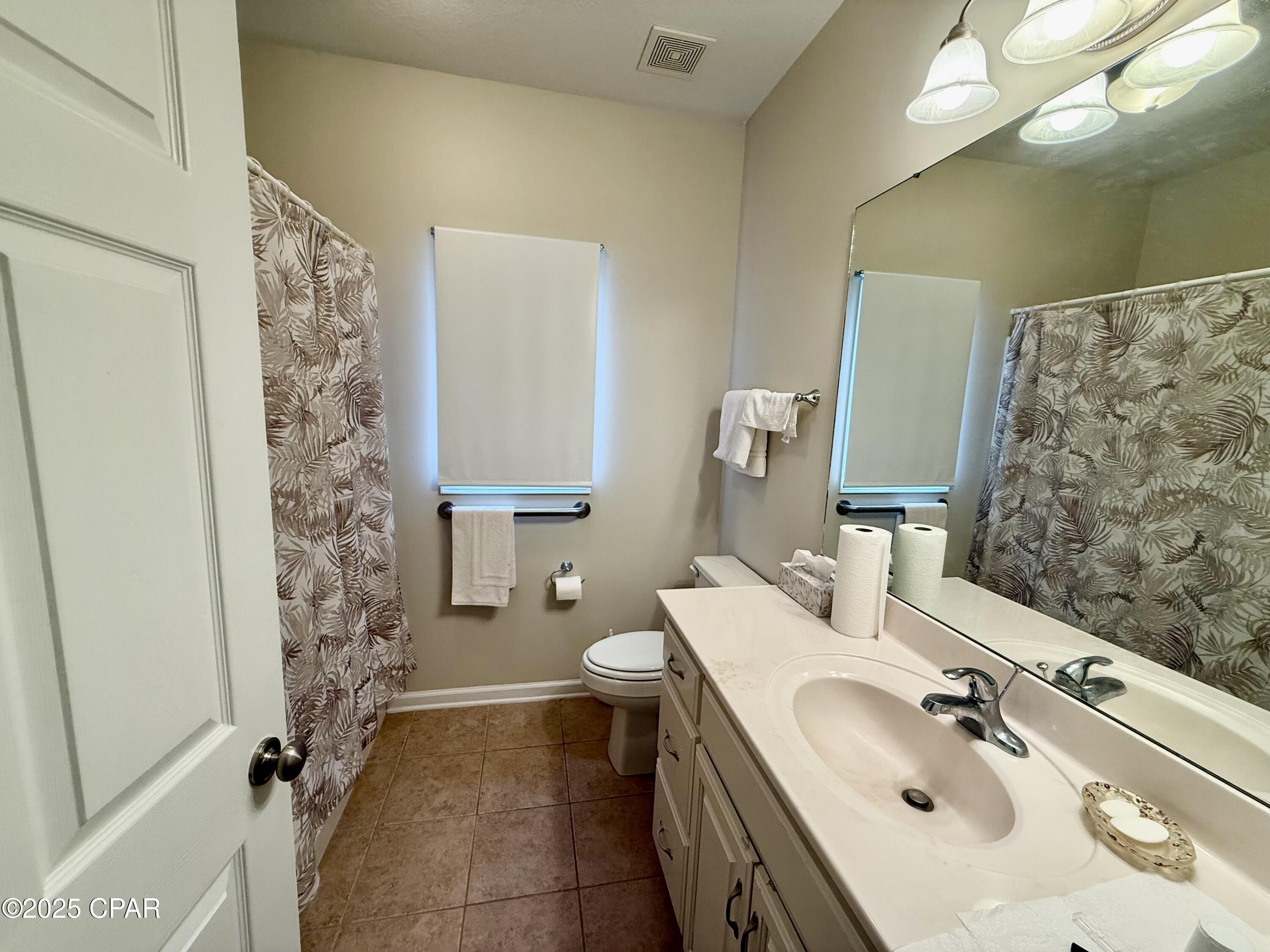 2557 Woods View Drive, Marianna, Florida image 15