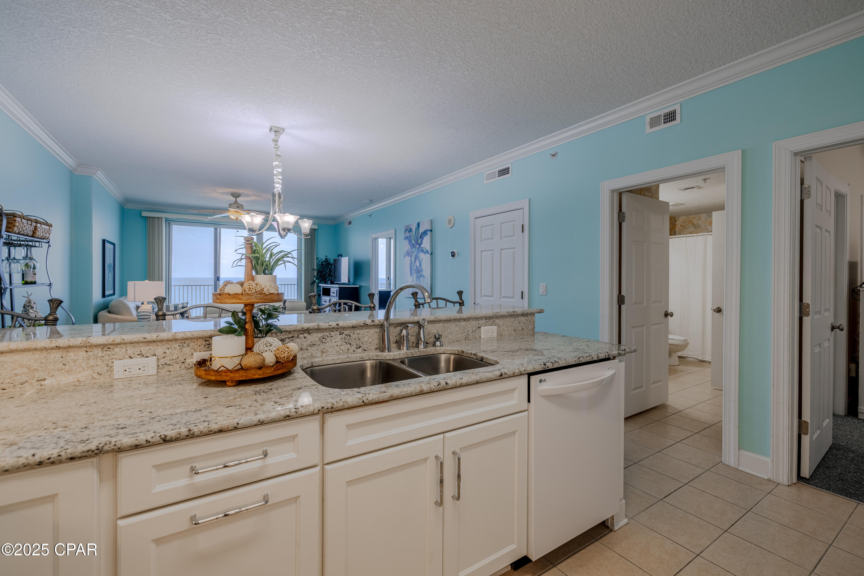 Image 10 For 17545 Front Beach Road 1507