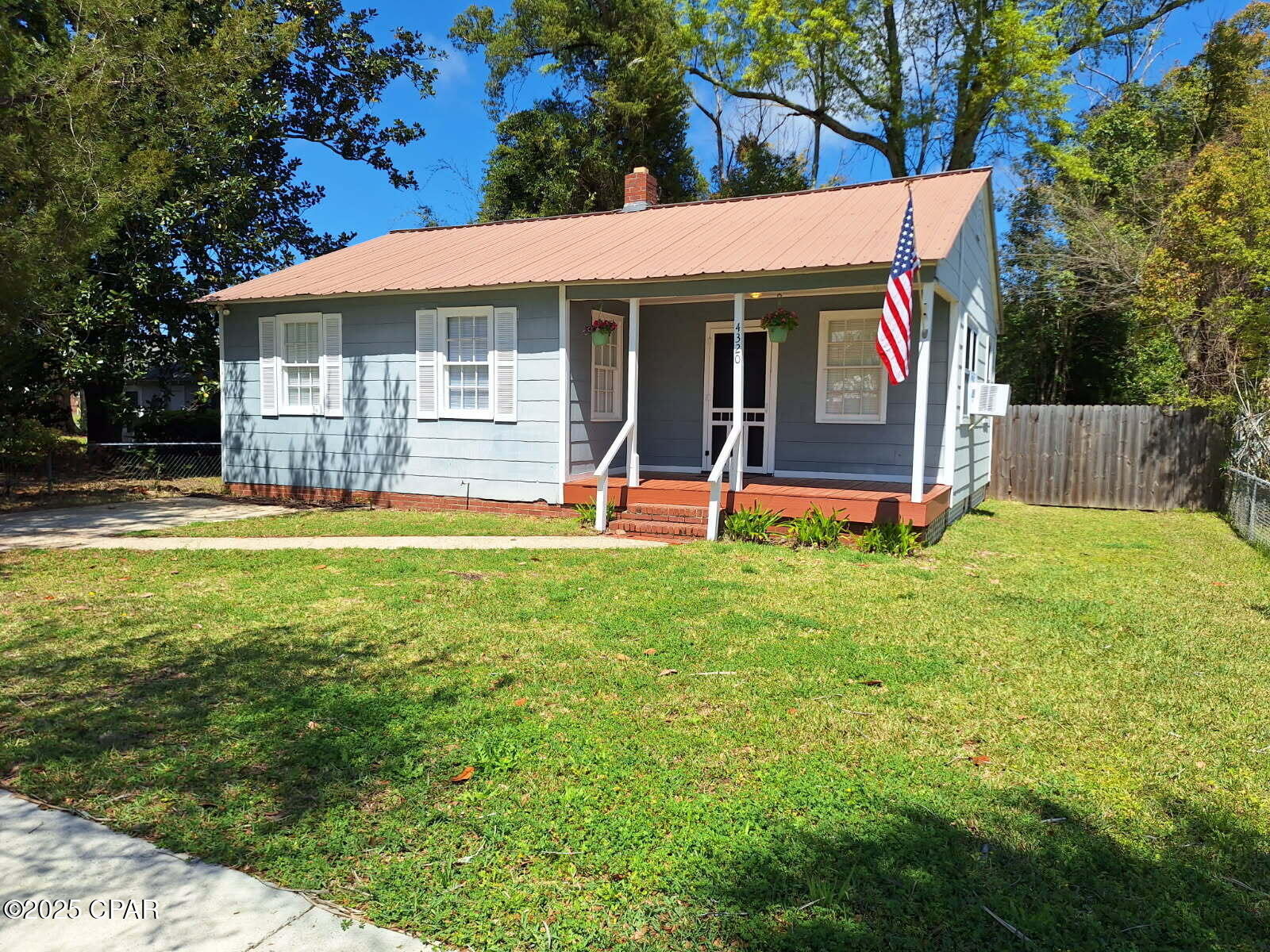 4320 Wilton Street, Marianna, Florida image 1