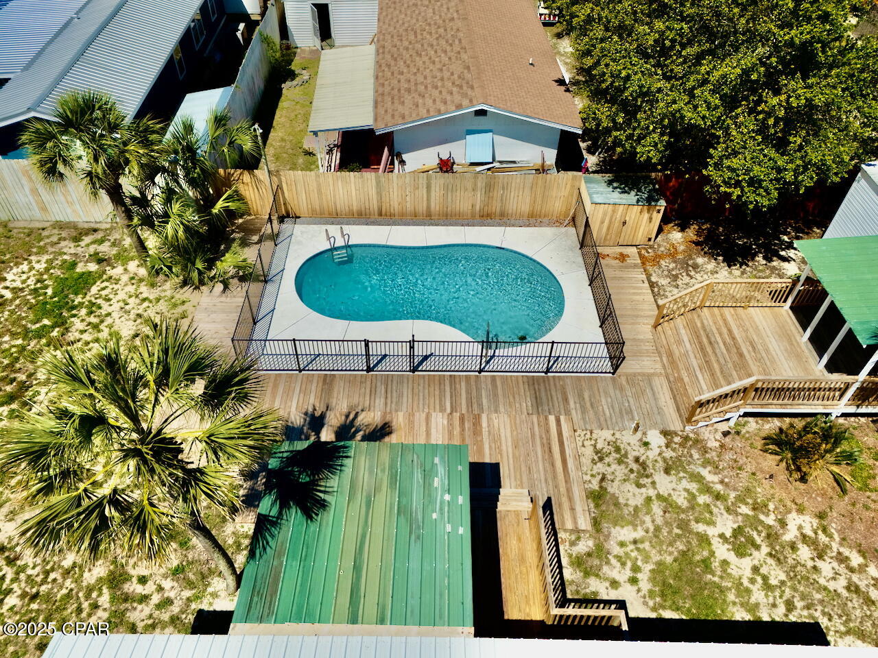 Image 37 For 327 Hibiscus Drive