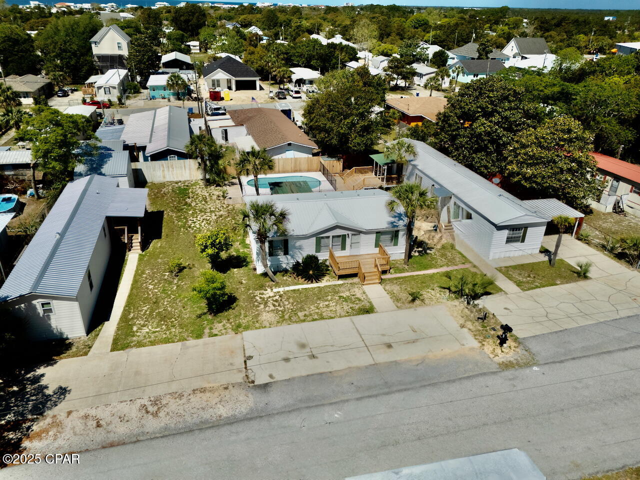 Image 1 For 329 Hibiscus Drive