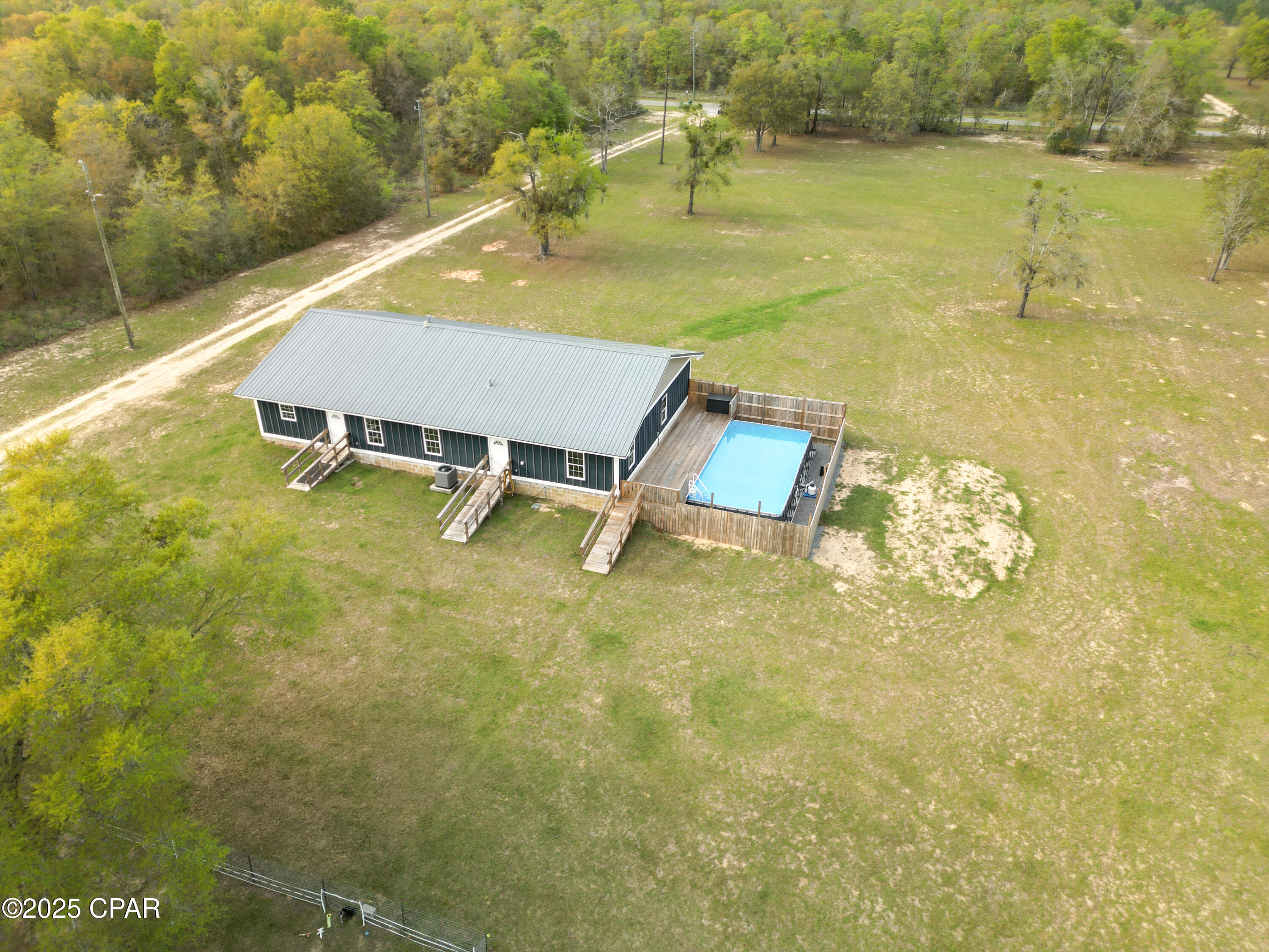Image 2 For 2089 Pike Pond Road