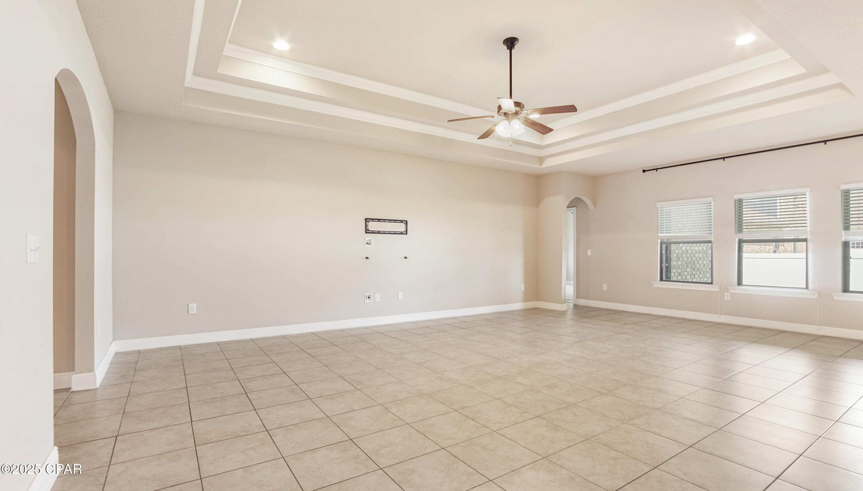 Image 31 For 221 Shoreview Drive
