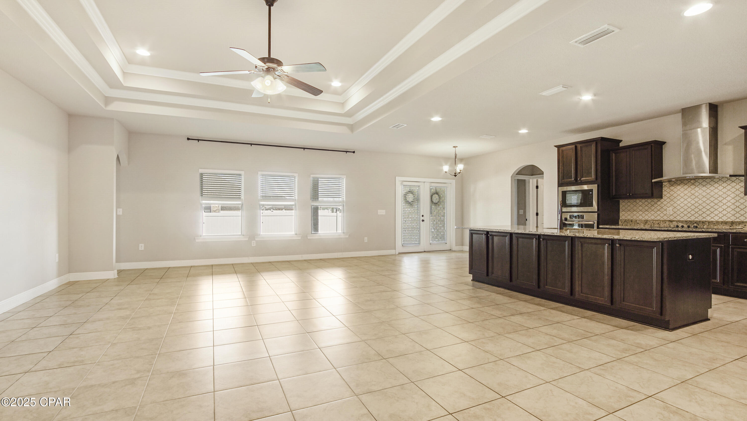 Image 32 For 221 Shoreview Drive