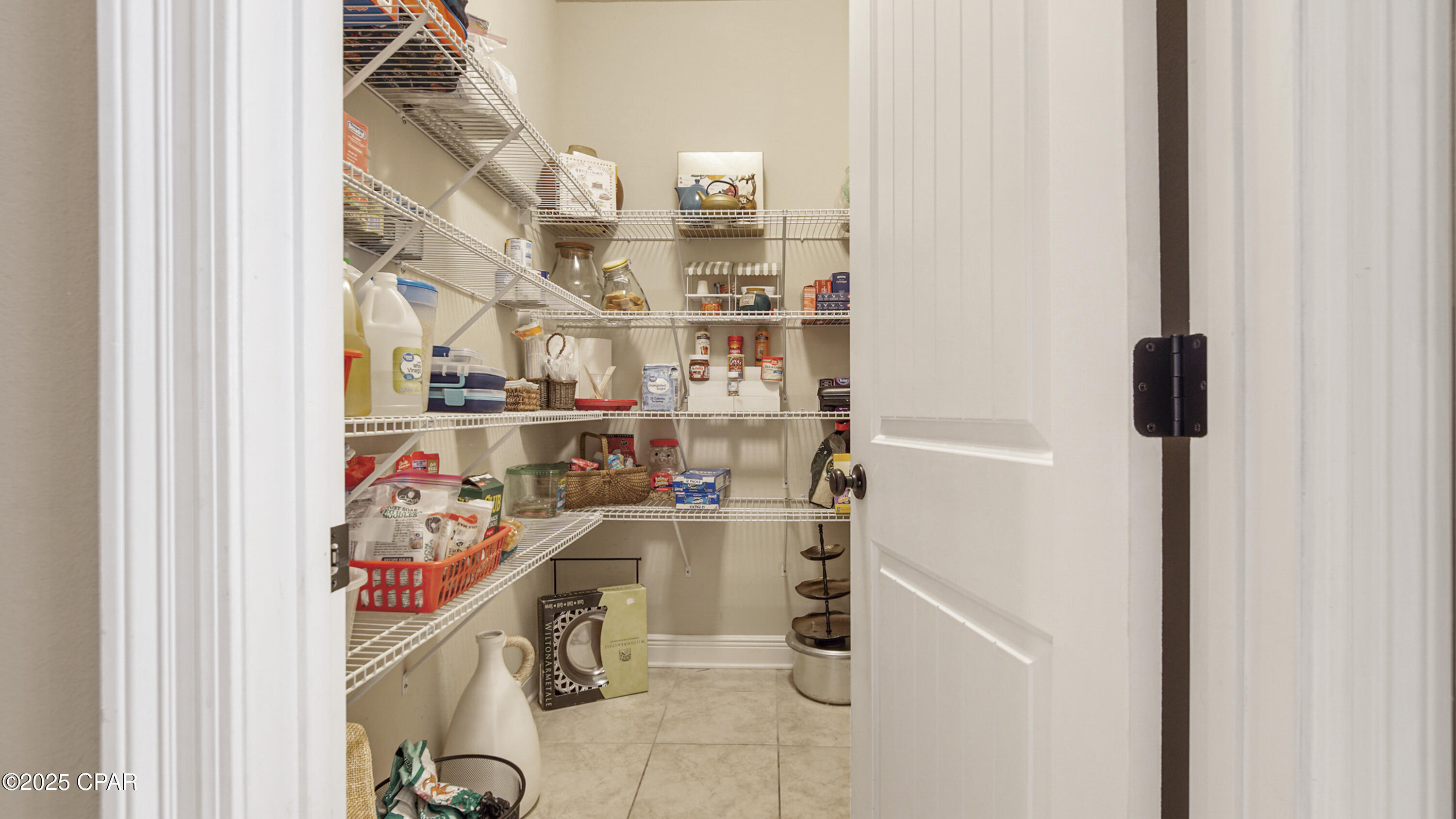 Image 38 For 221 Shoreview Drive