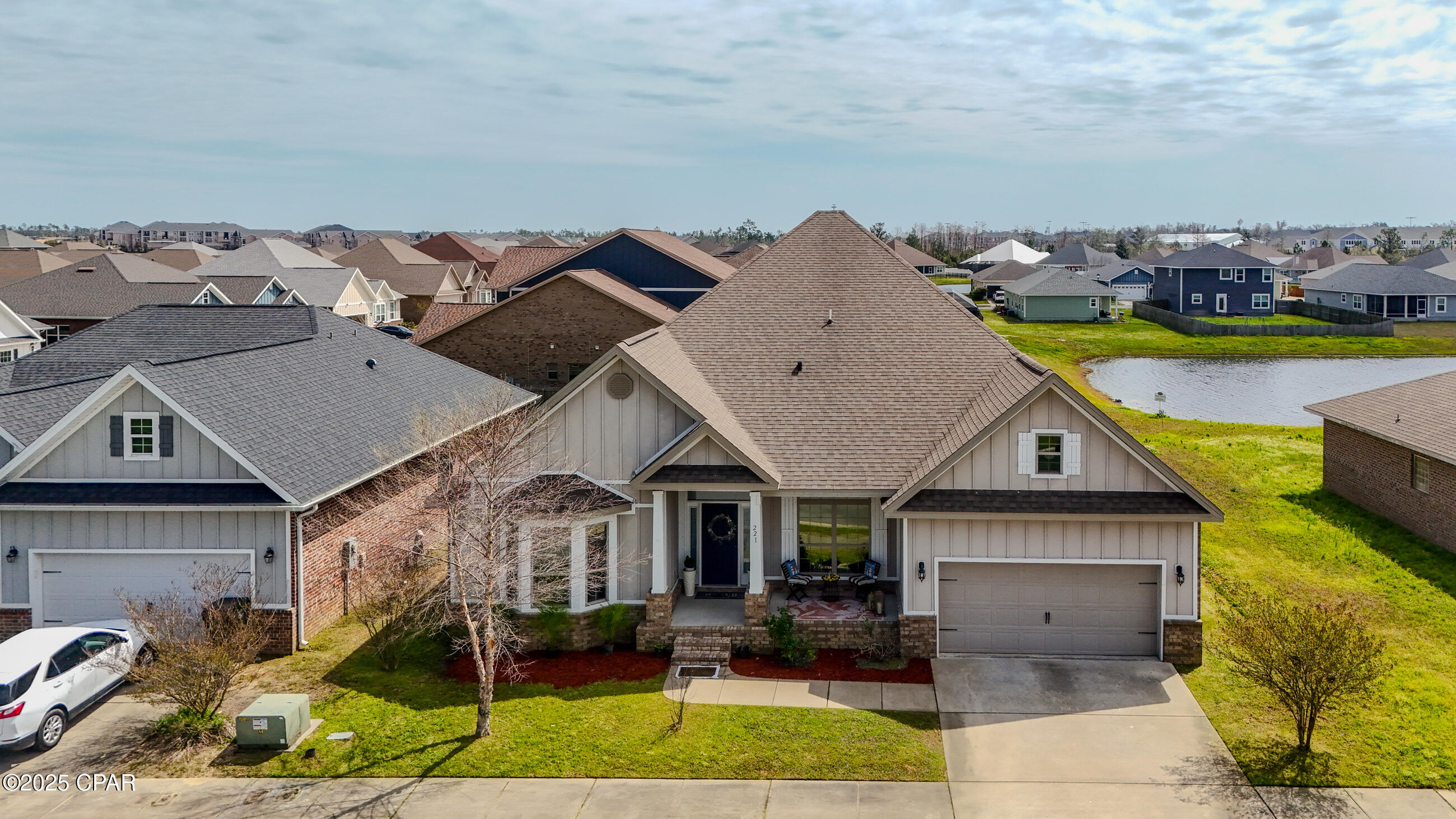 Image 4 For 221 Shoreview Drive