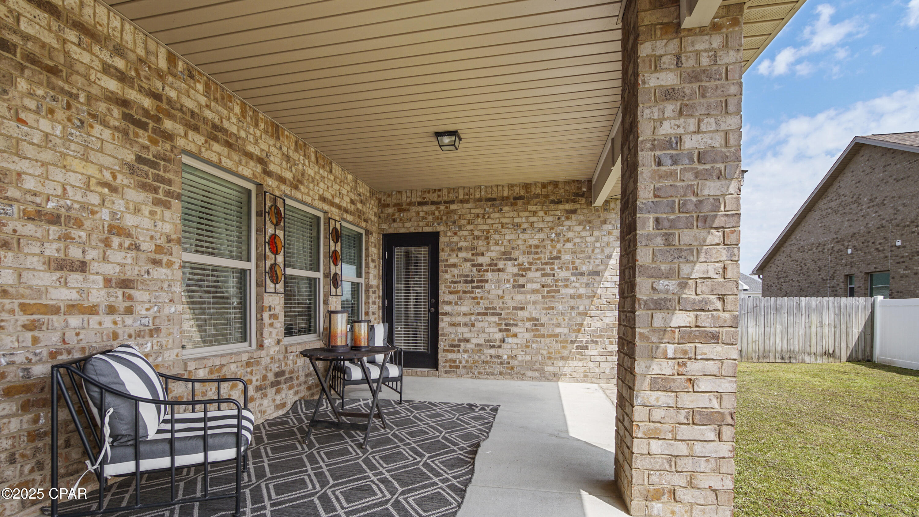 Image 60 For 221 Shoreview Drive
