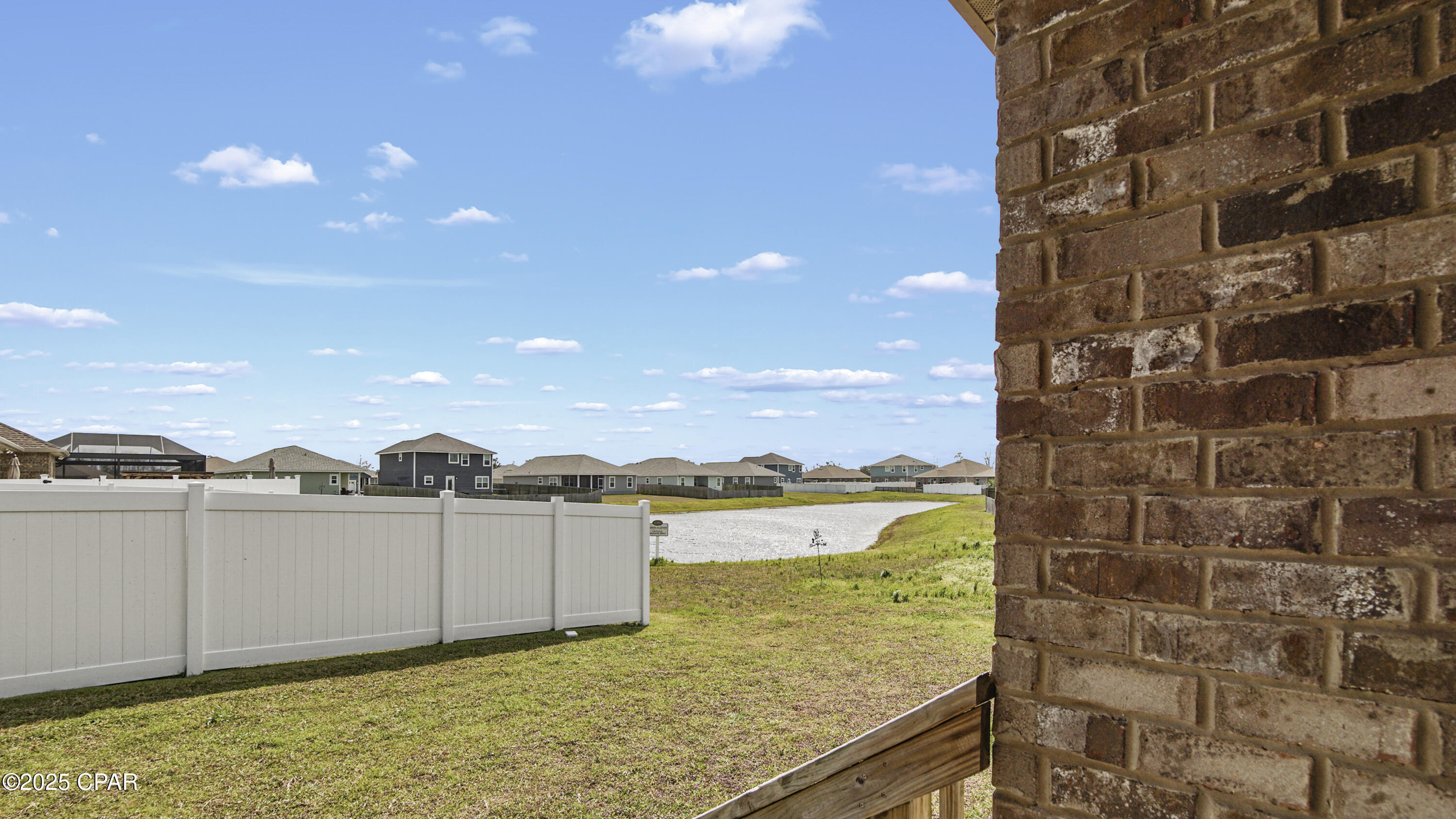 Image 62 For 221 Shoreview Drive