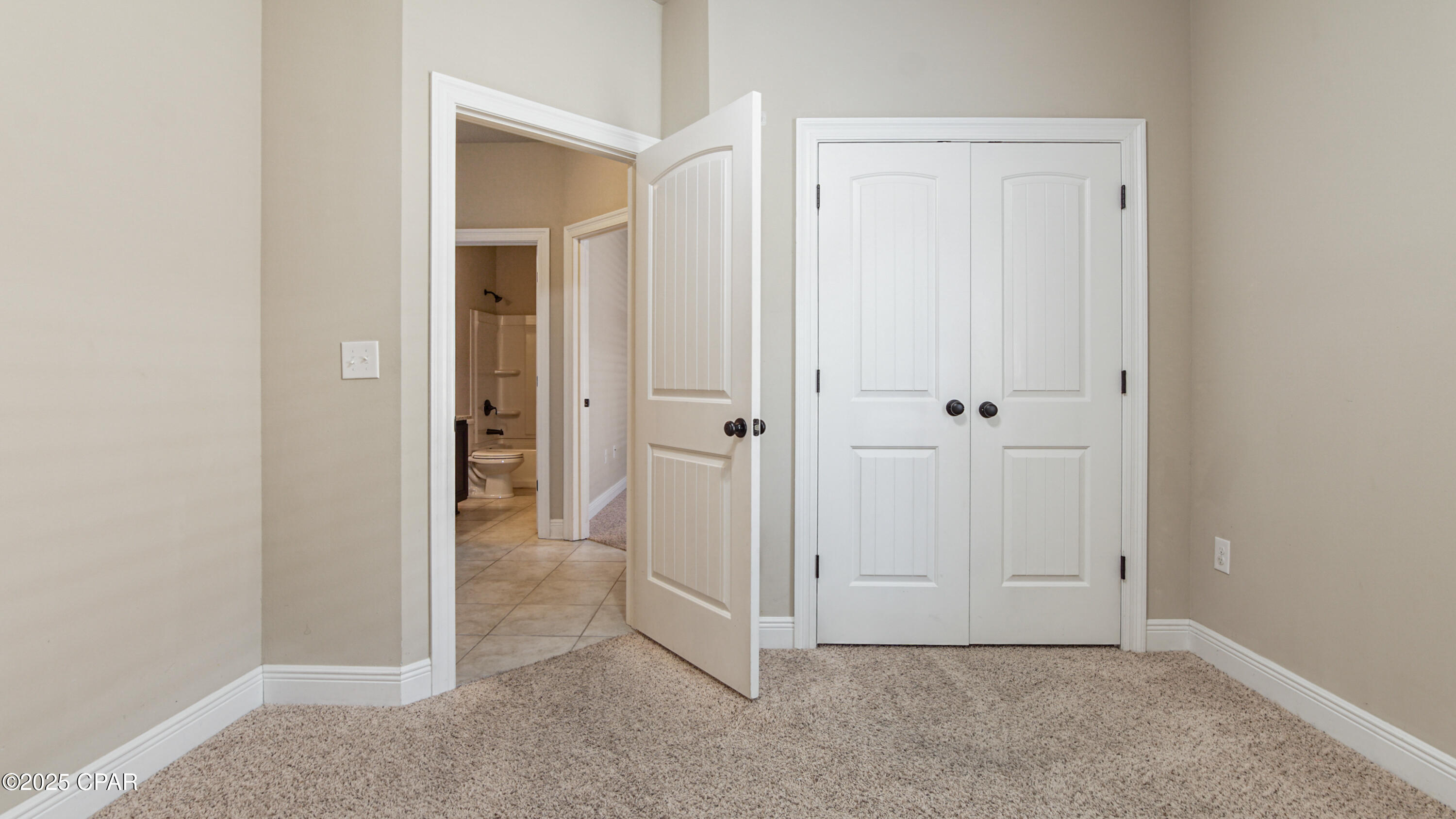 Image 63 For 221 Shoreview Drive