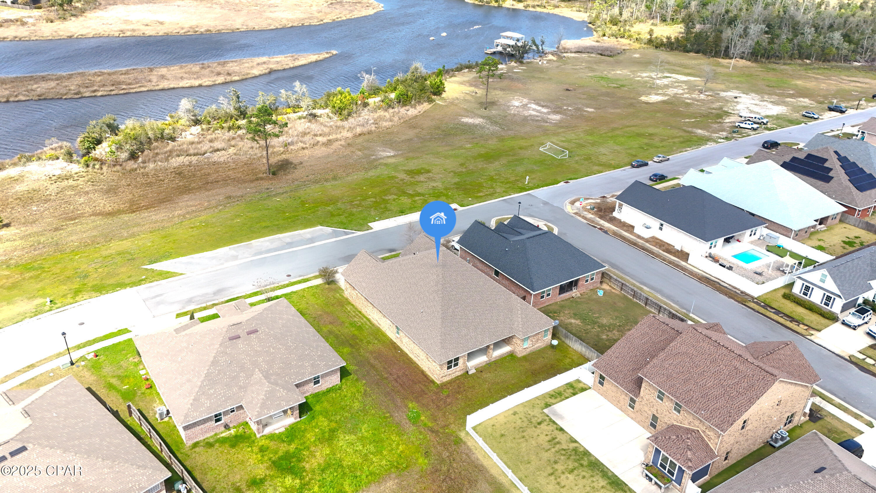 Image 71 For 221 Shoreview Drive