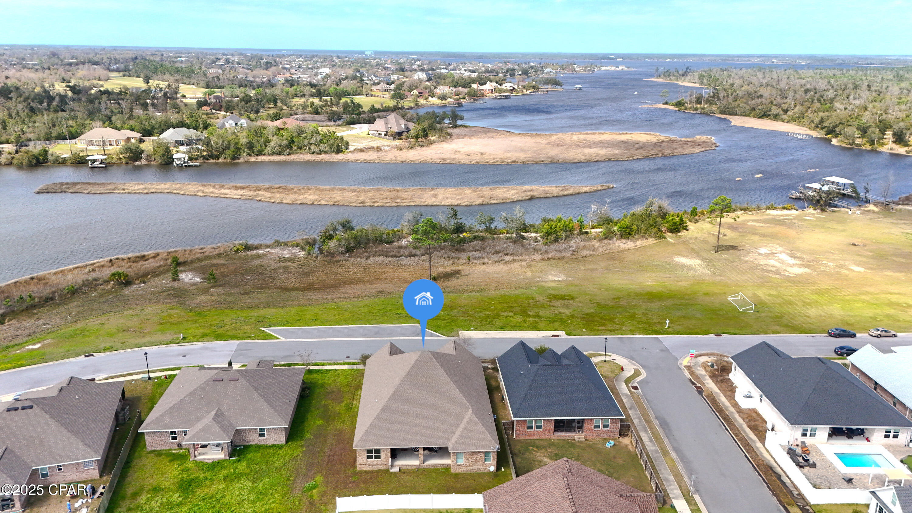 Image 72 For 221 Shoreview Drive