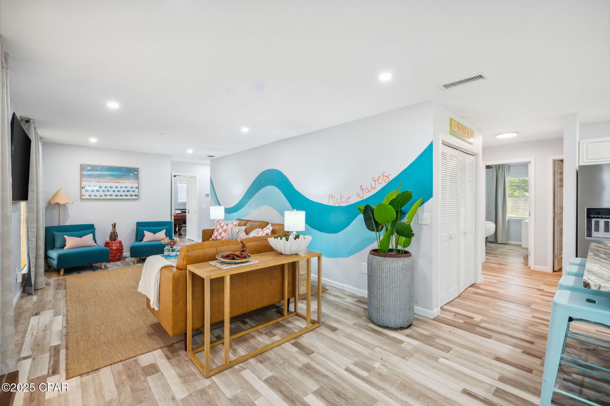 Image 30 For 216 San Vincente Street