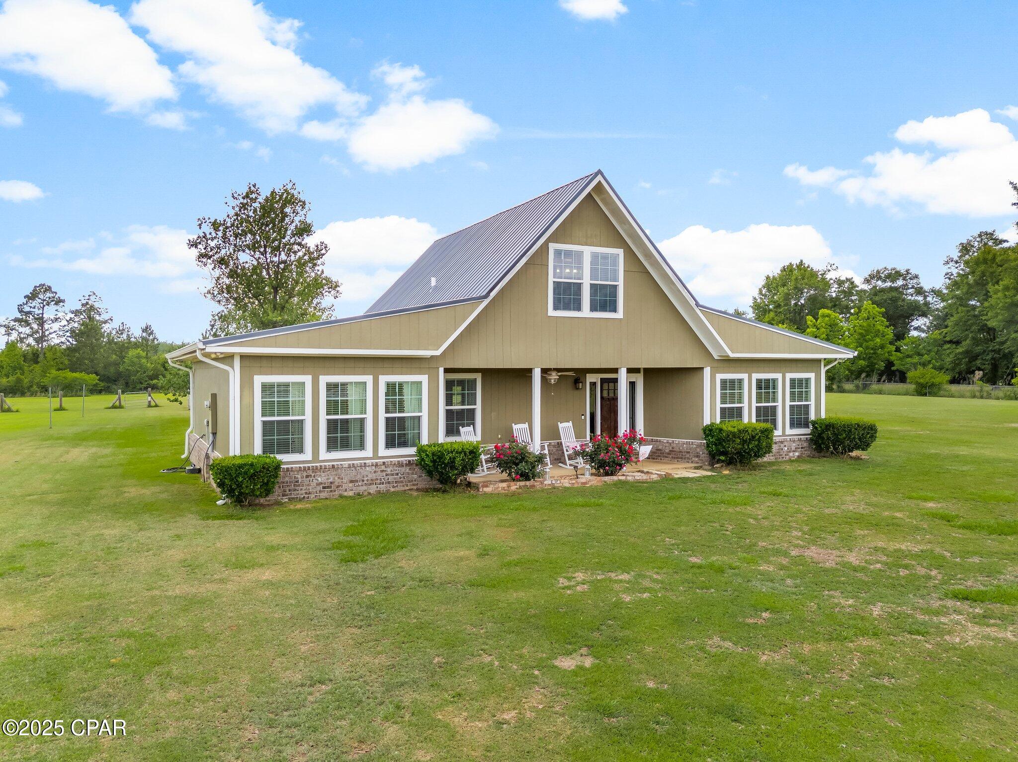 2187 Mayo Road, Grand Ridge, Florida image 1