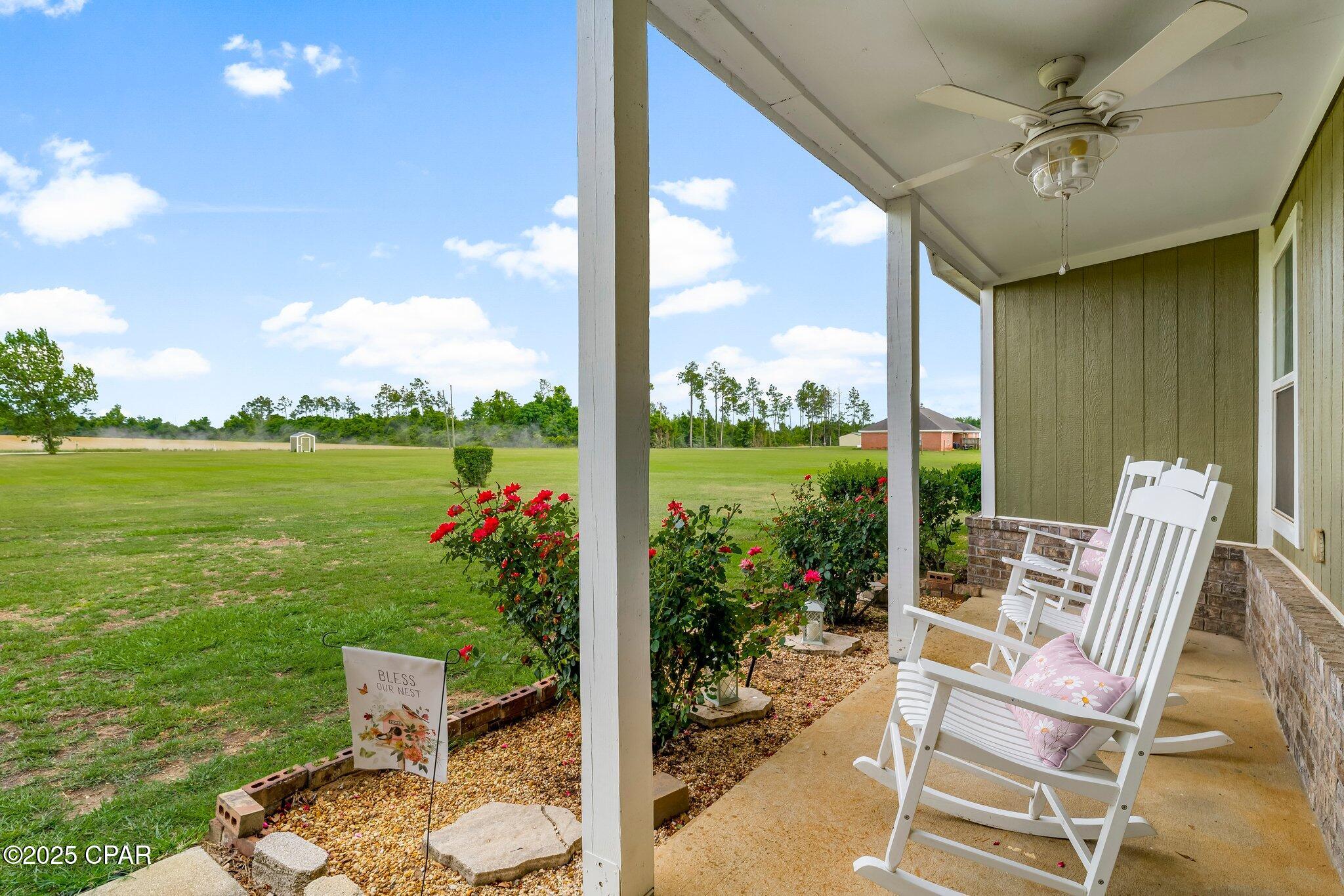 2187 Mayo Road, Grand Ridge, Florida image 3