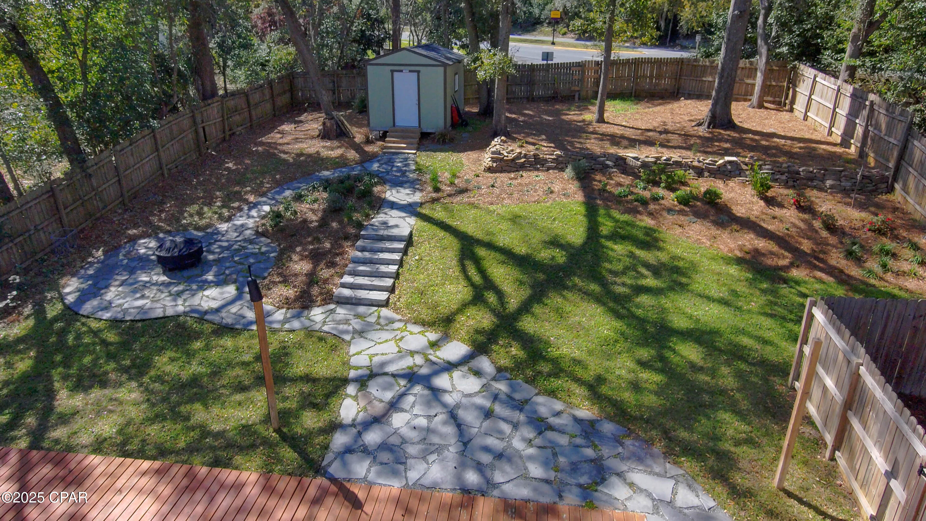 Image 3 For 1536 Colonial Drive