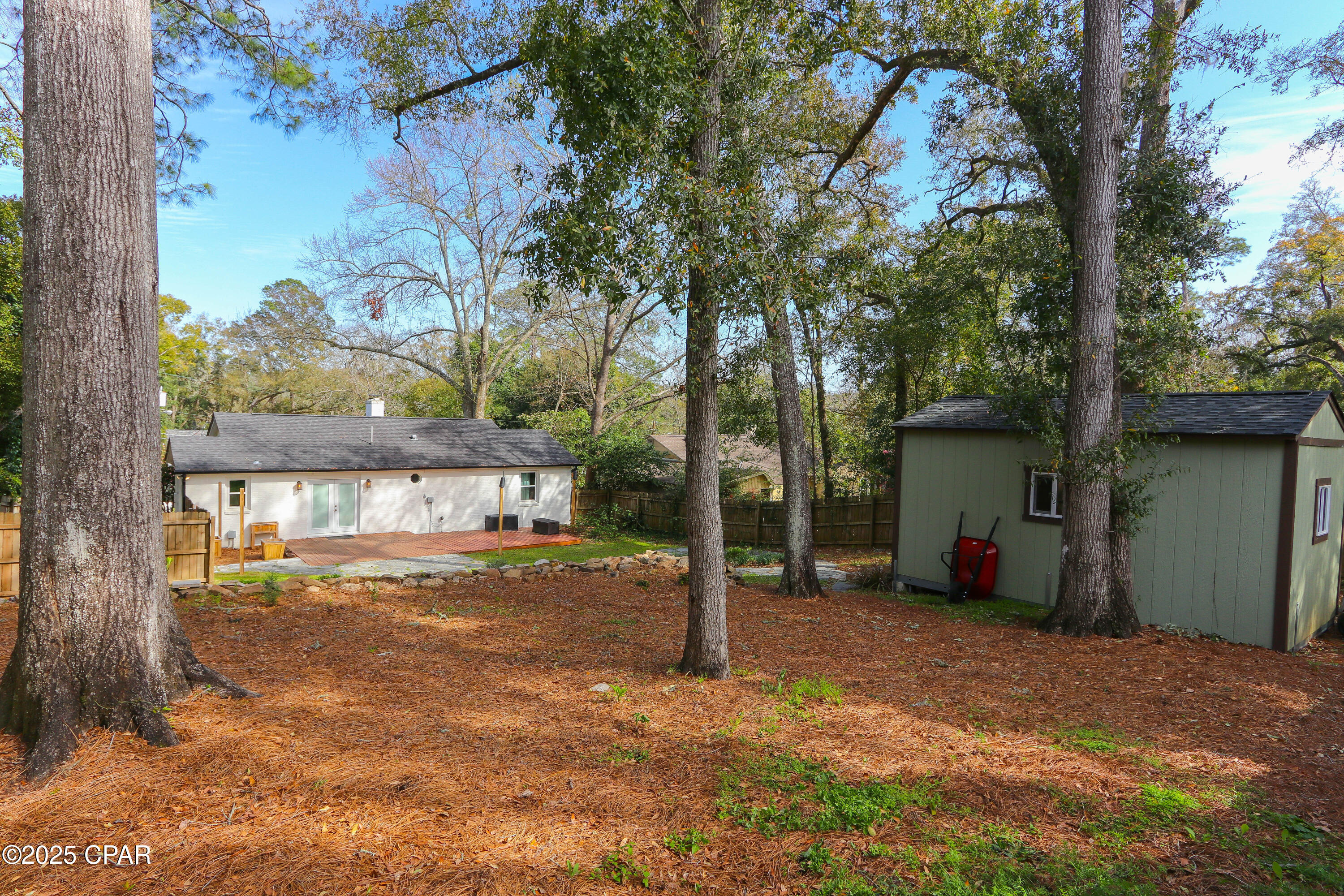 Image 7 For 1536 Colonial Drive