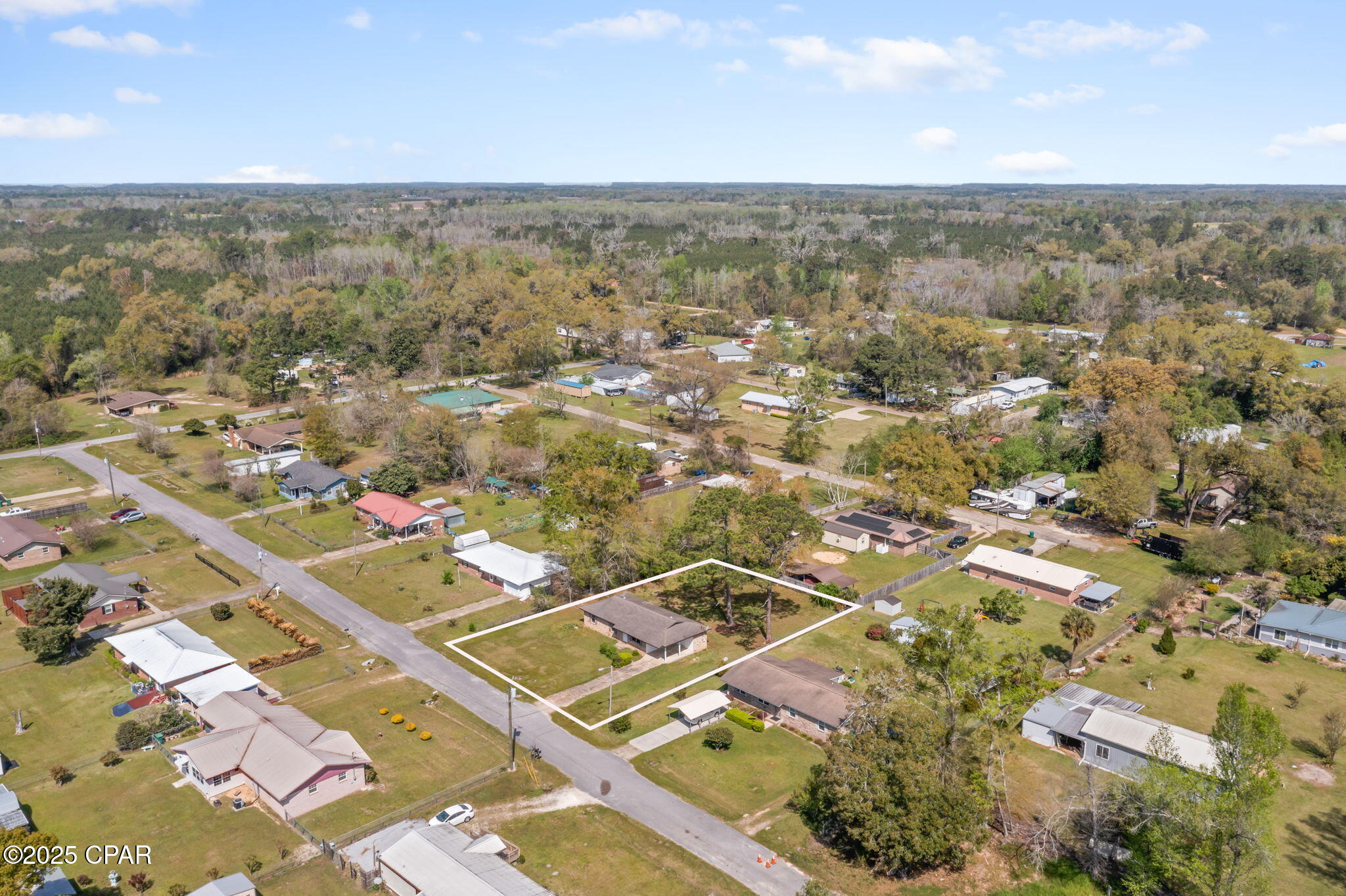 2590 Mckinnon Street, Cottondale, Florida image 2